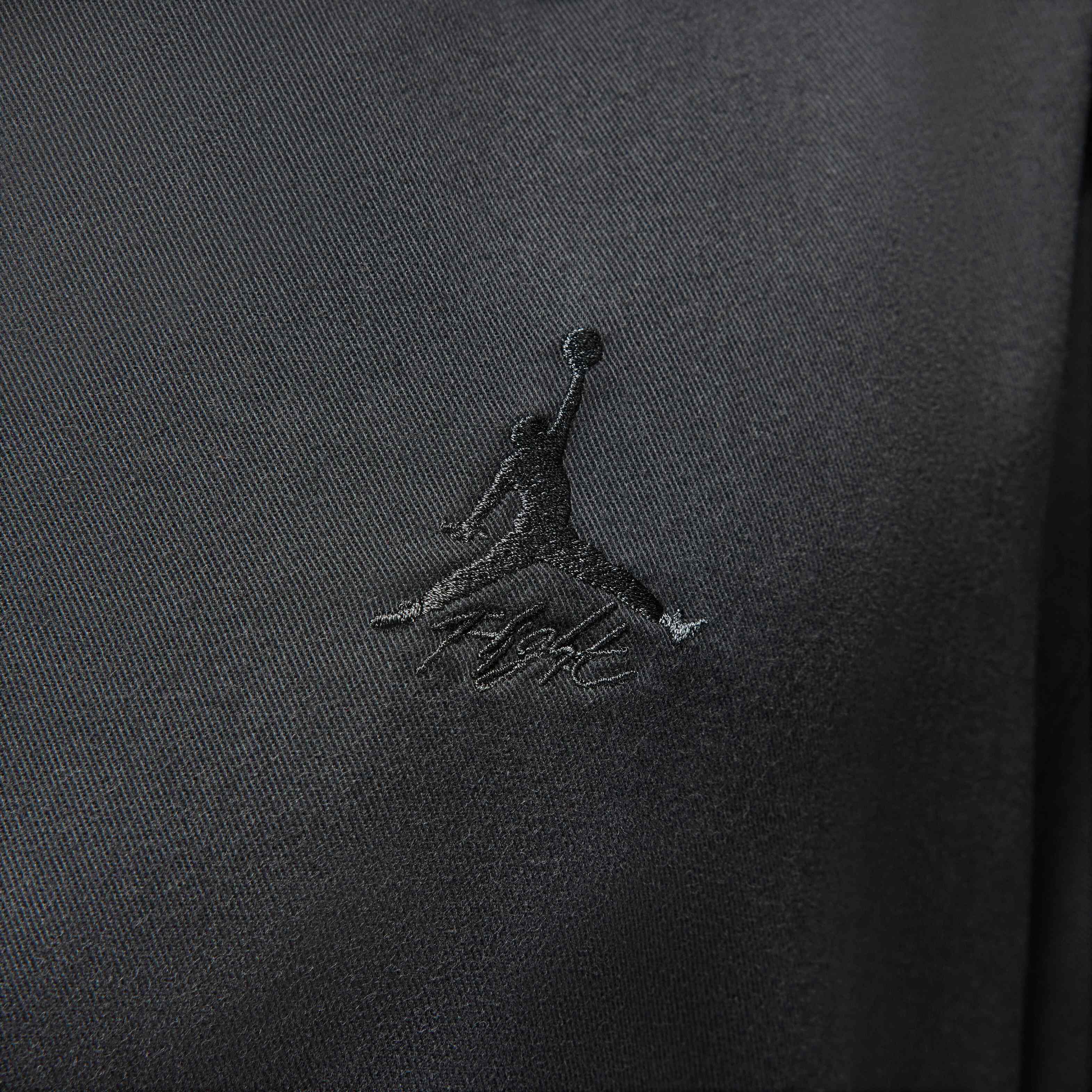 Jordan Essentials image number 3