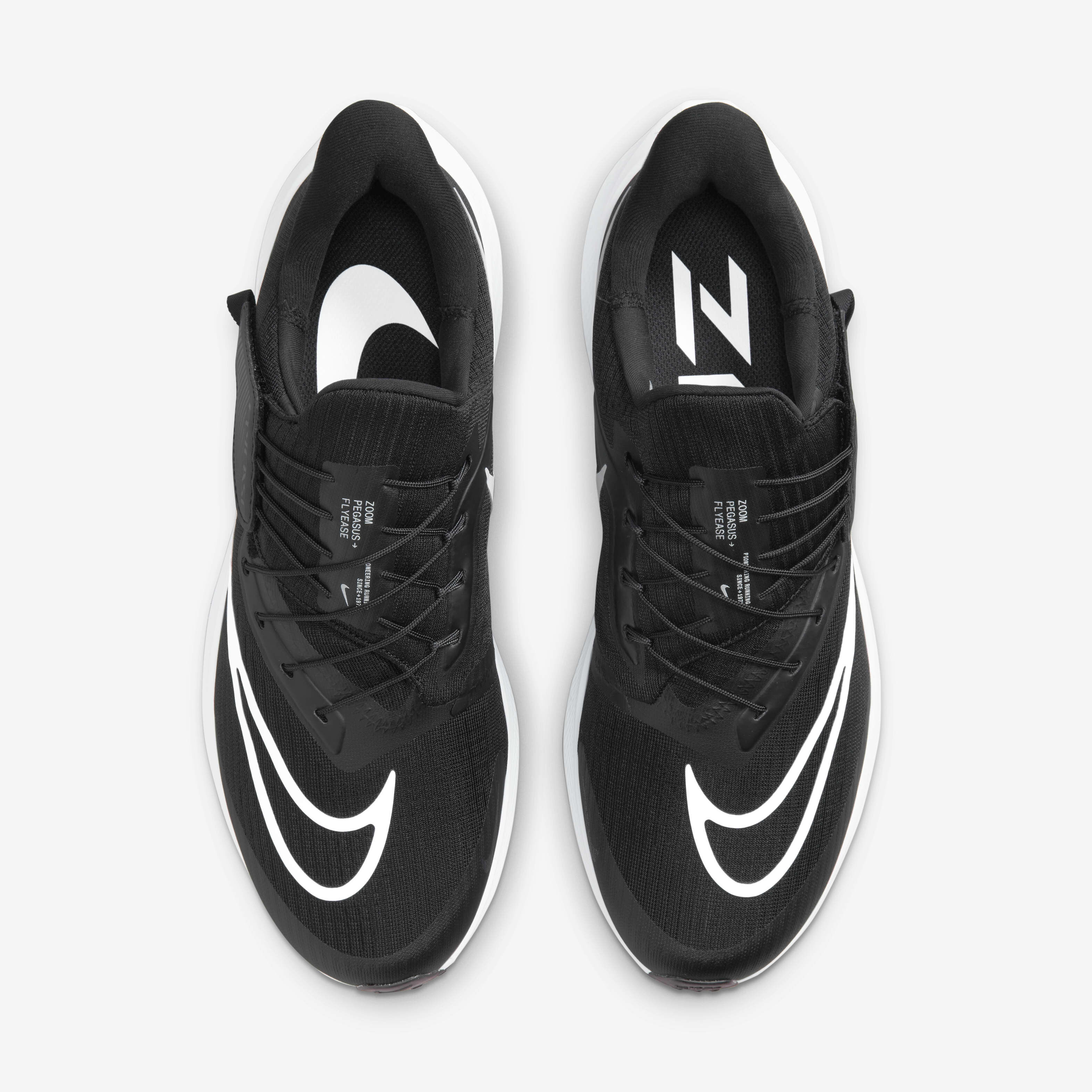Nike shoes with swoosh on toe shop
