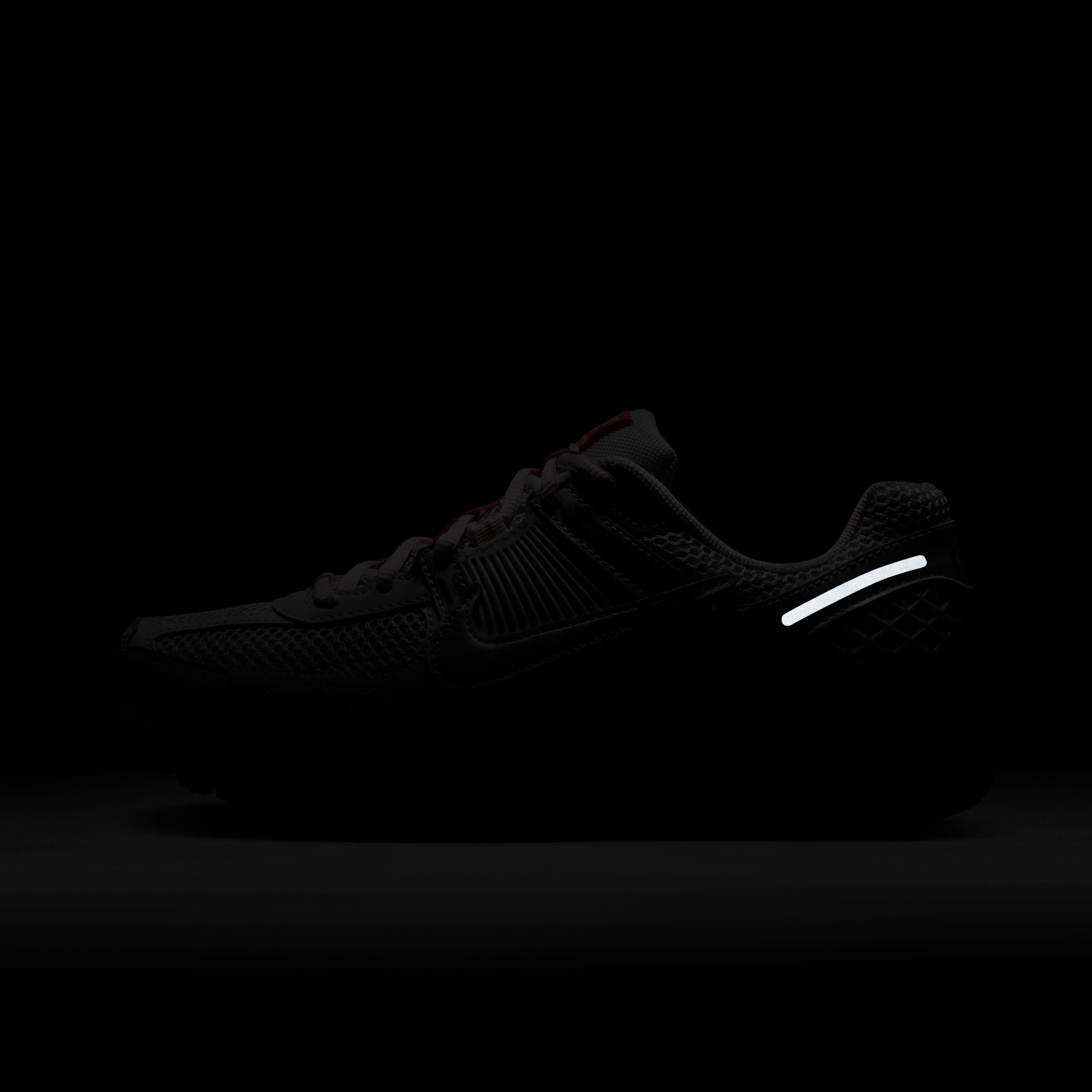 Nike Zoom Vomero 5 image number 9
