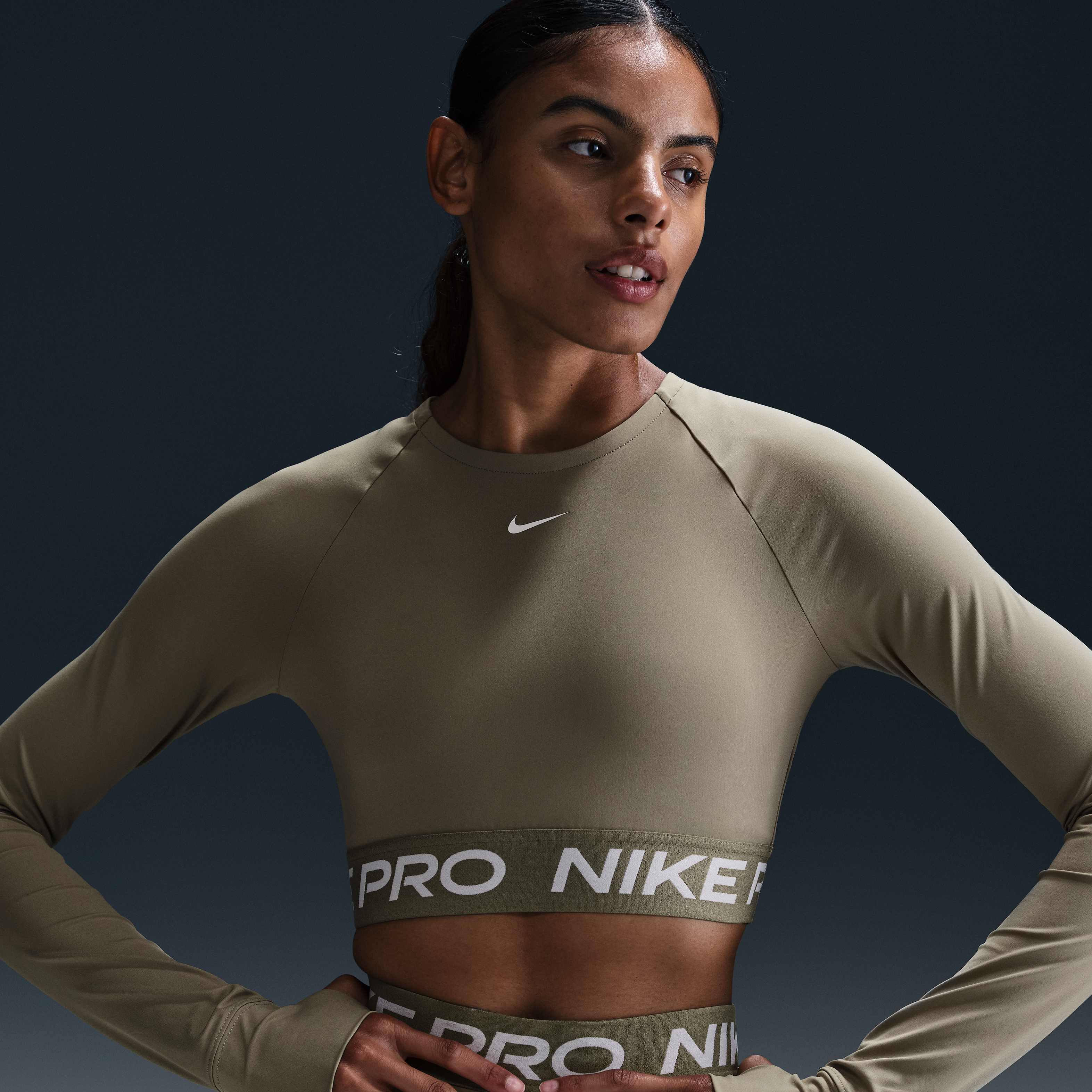 Nike Pro image number 0