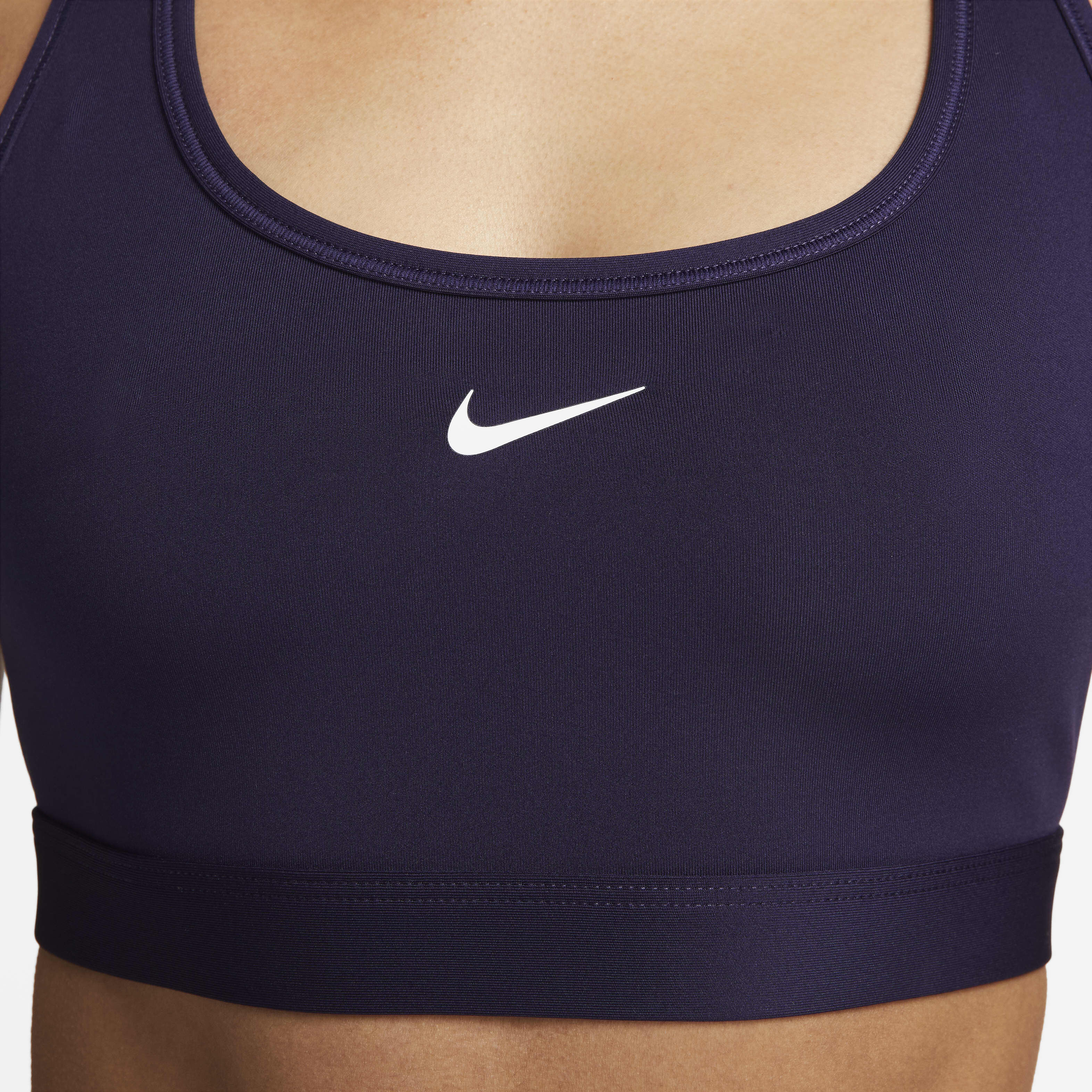 Nike Swoosh Light Support image number 3