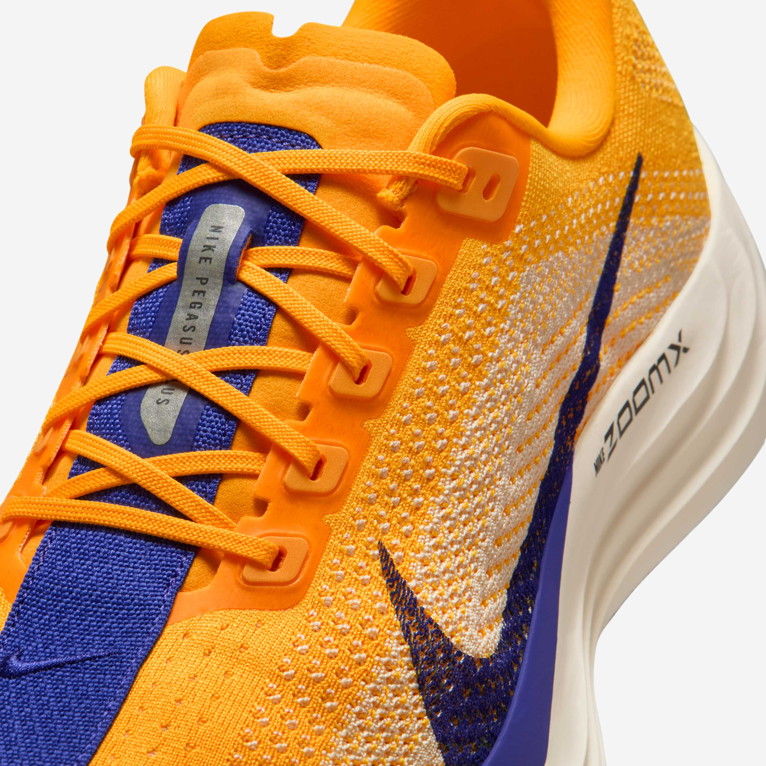 Nike Pegasus Plus image number 6