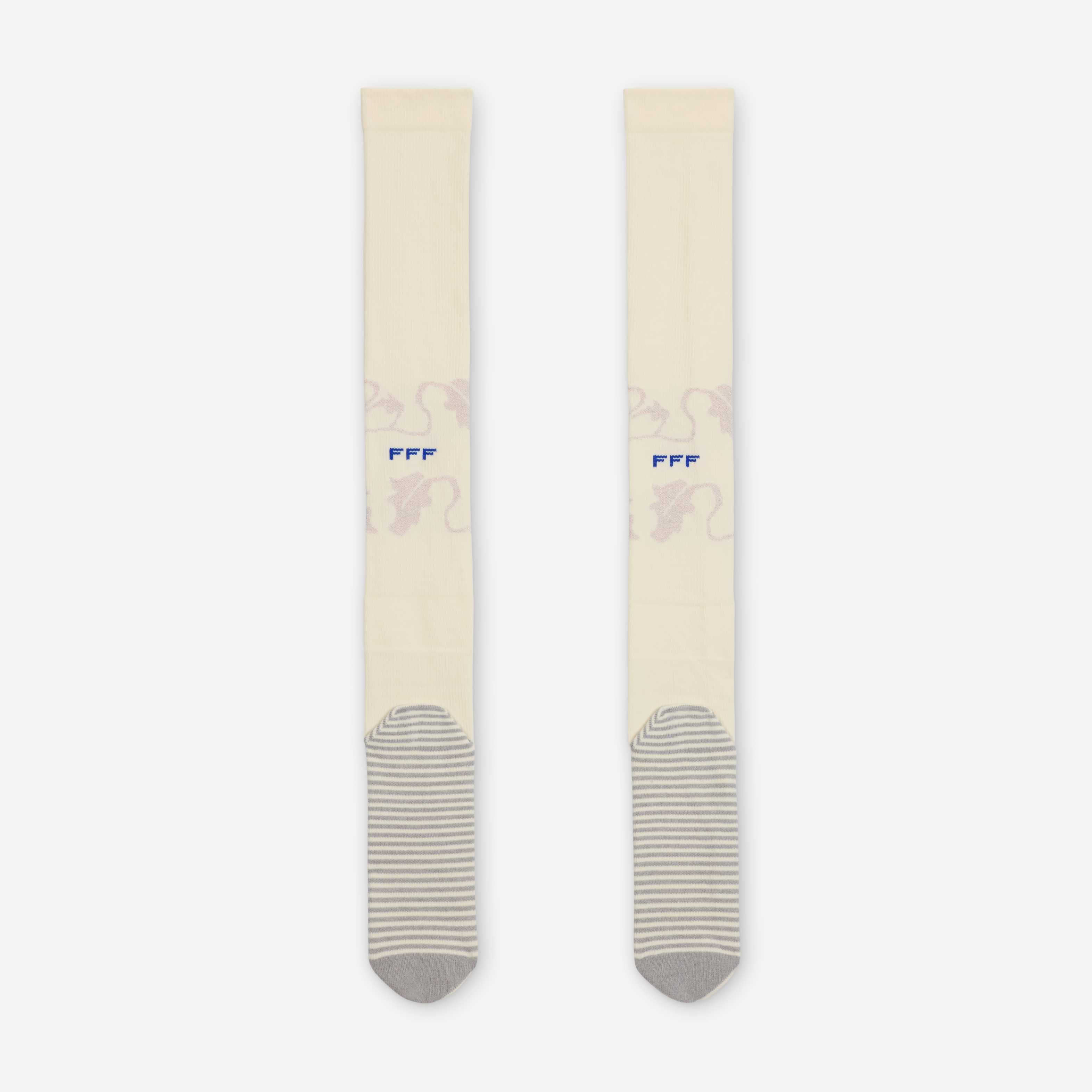 فرنسا سترايك الاحتياطي image number 2