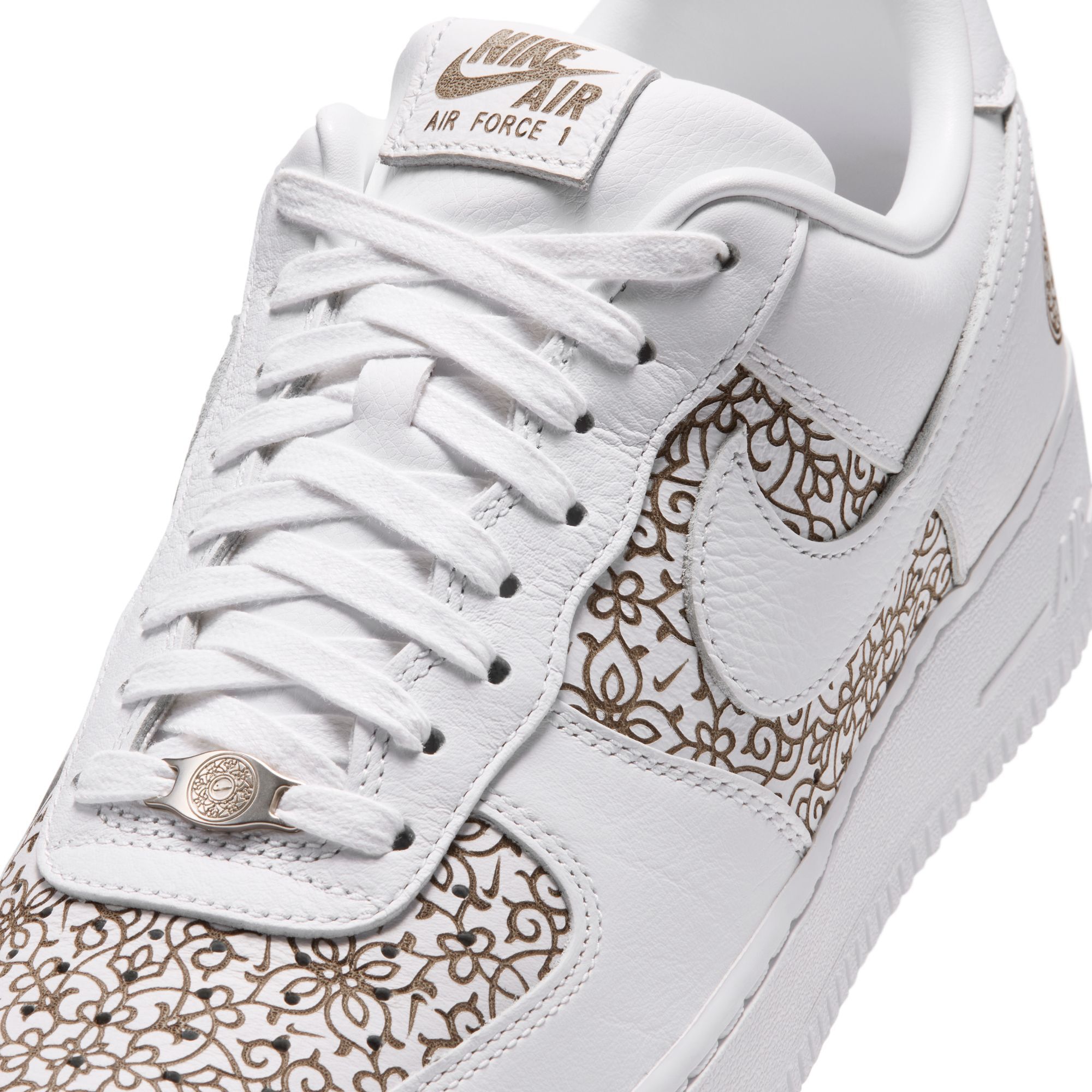 Nike Air Force 1 '07 LV8 image number 8