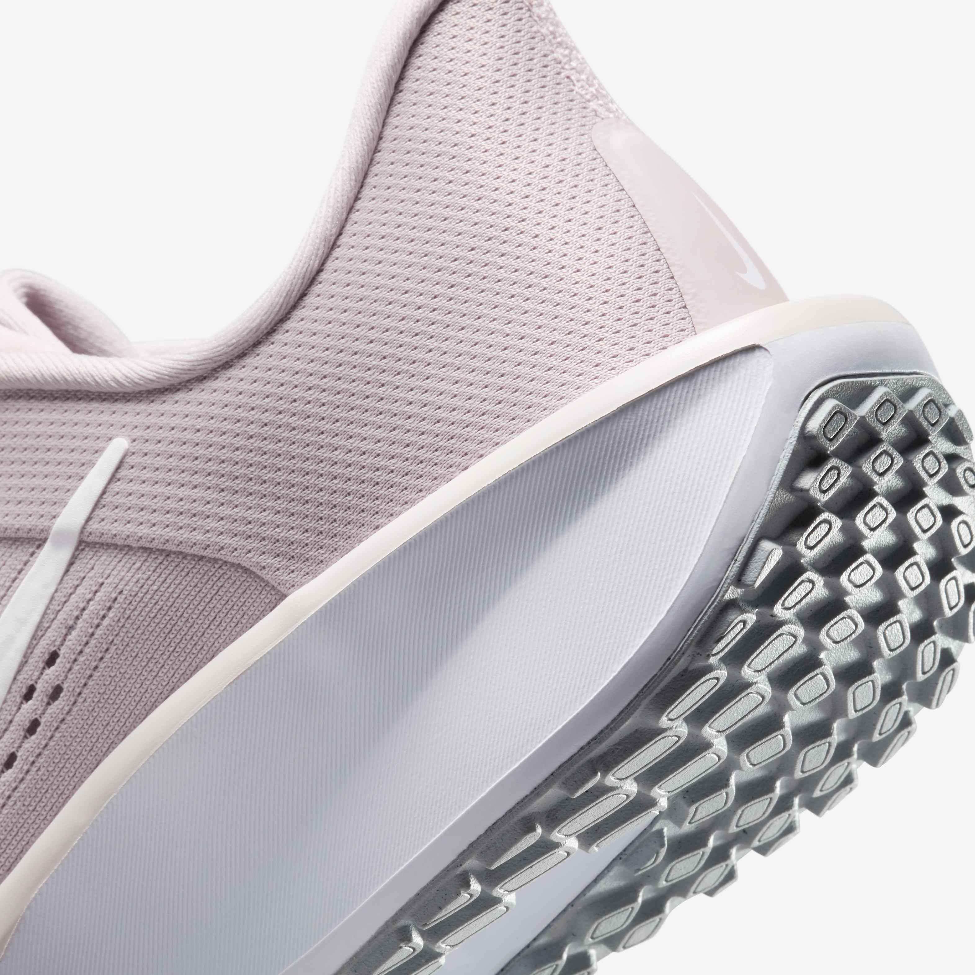 Buy Nike Quest Women's Road Running Shoes Platinum Violet/Wolf