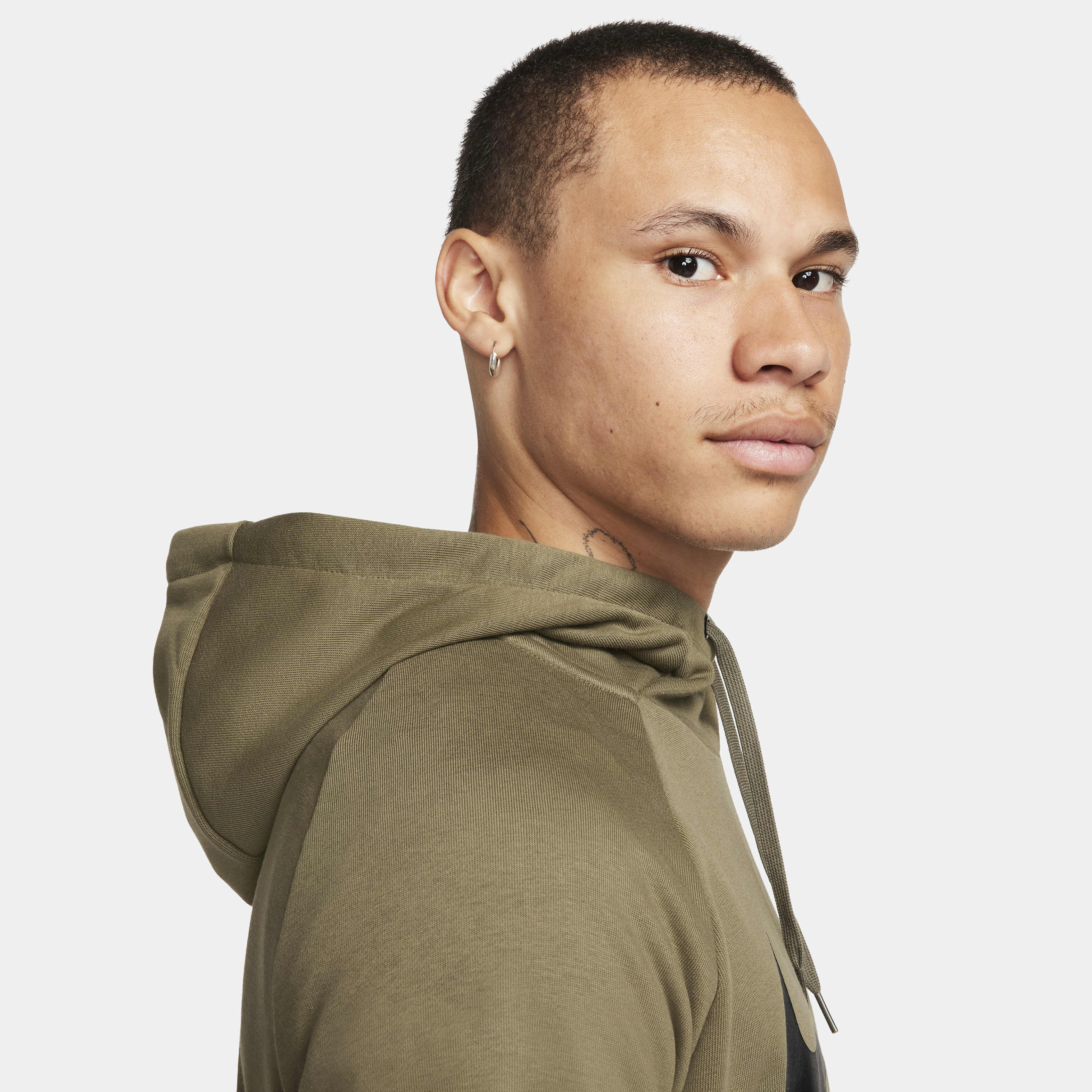 Buy Nike Dry Graphic Men s Dri FIT Hooded Fitness Pullover Hoodie Nike Saudi Official