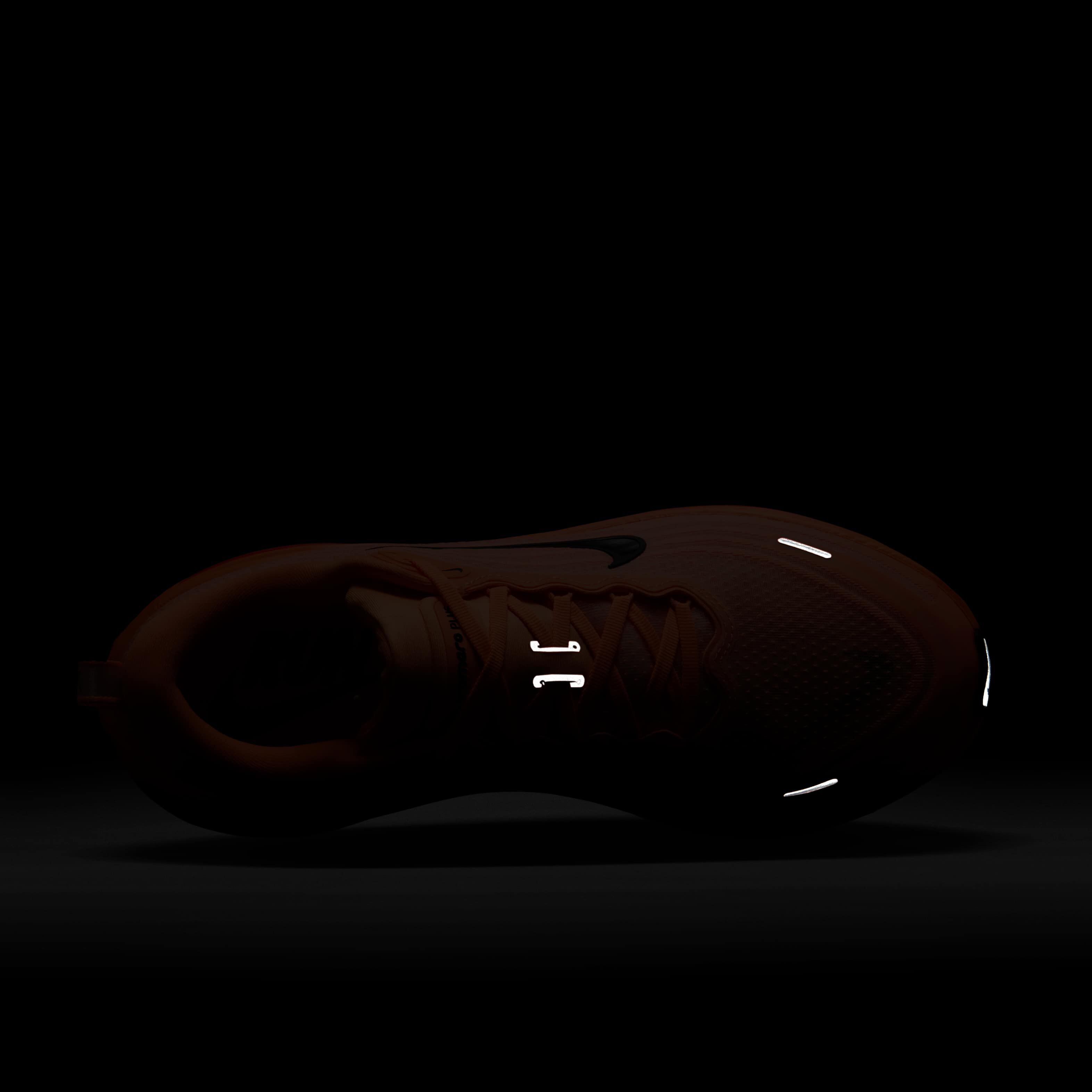 Nike Vomero Plus image number 8