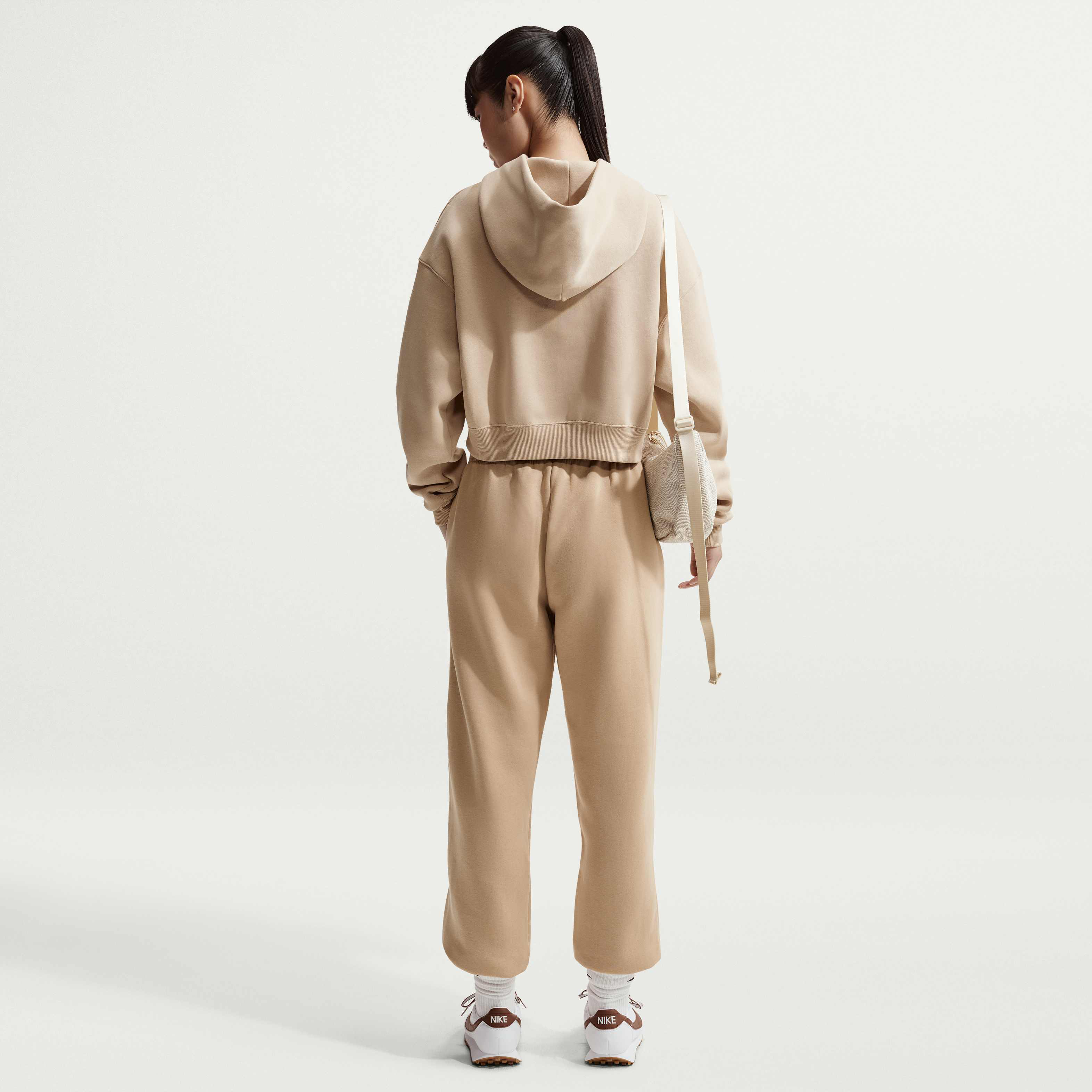 نايكي فينكس فليس image number 4