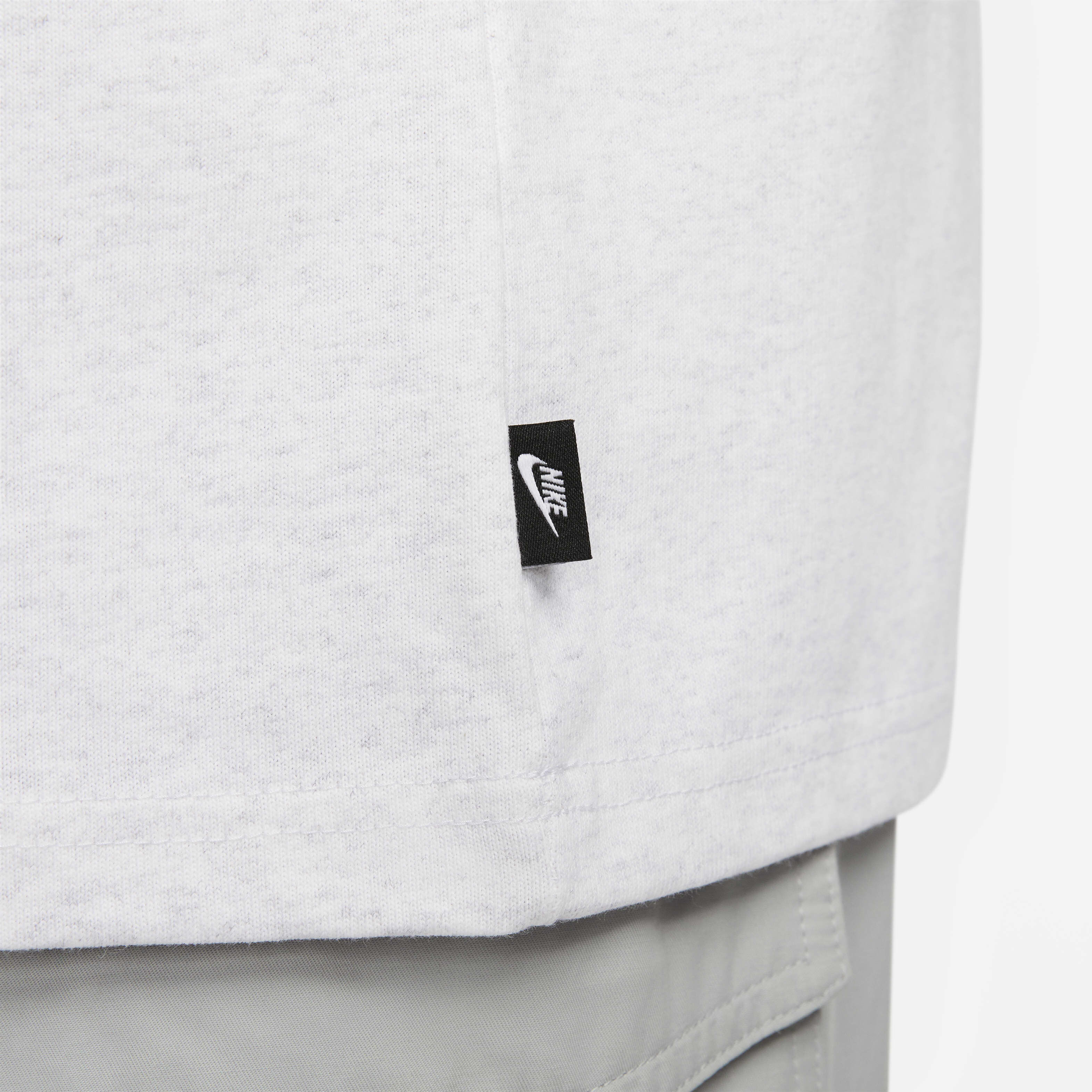 ★Nike★ Sportswear Premium Essential T-Shirt M Birch Heathe Nike Sportswear Premium Essentials Men's T-shirt. Nike.com