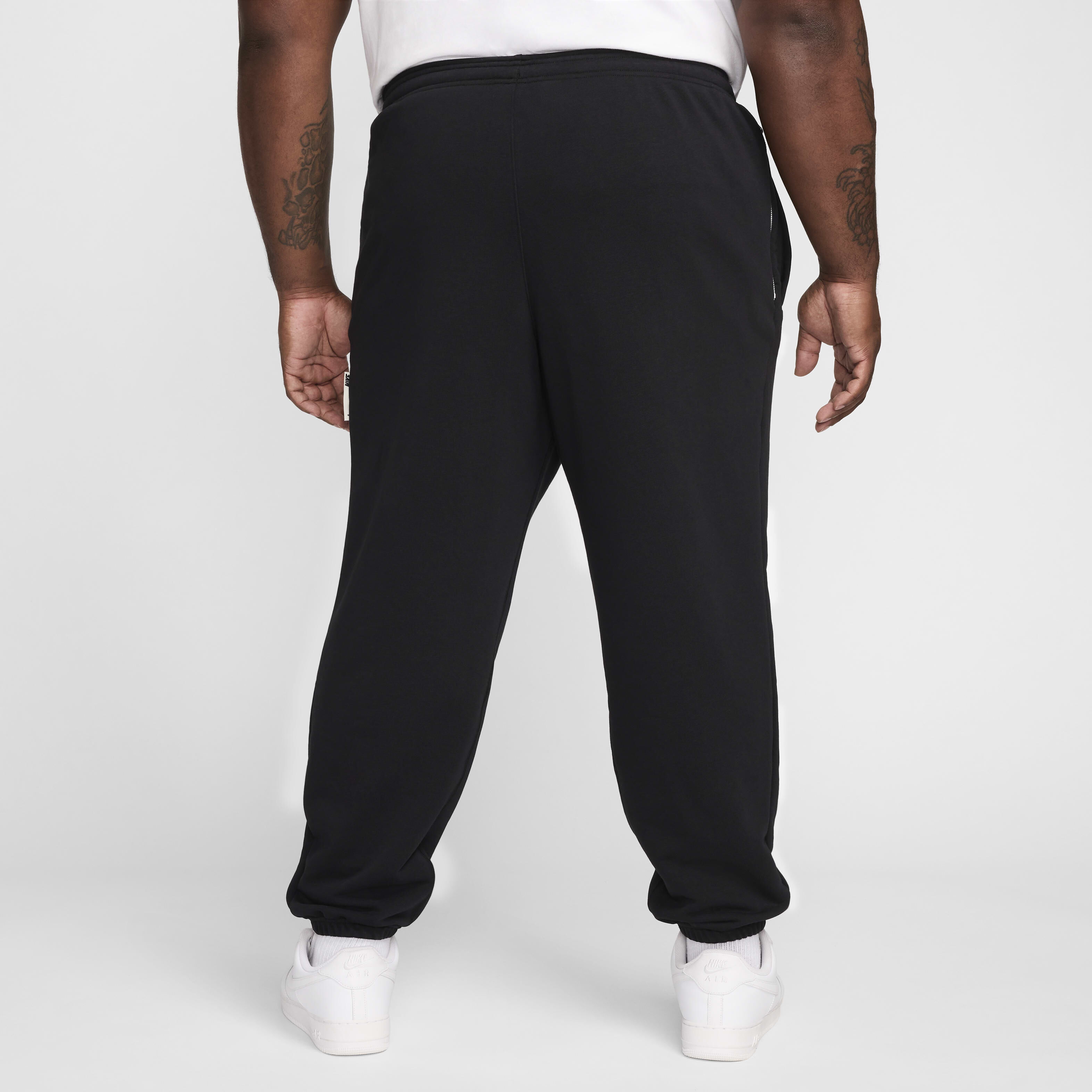 Nike Standard Issue image number 8