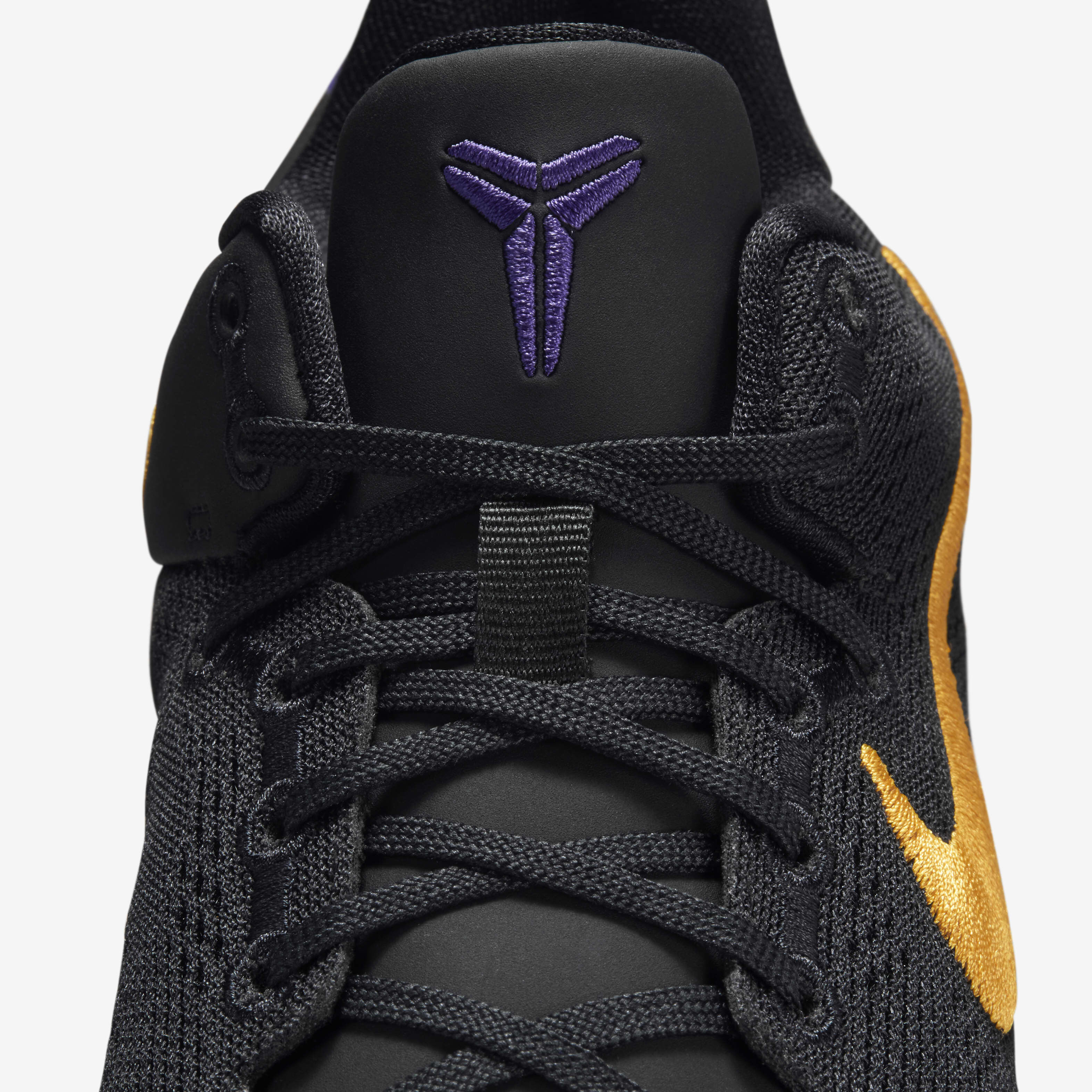Kobe shoes size 8 cheap