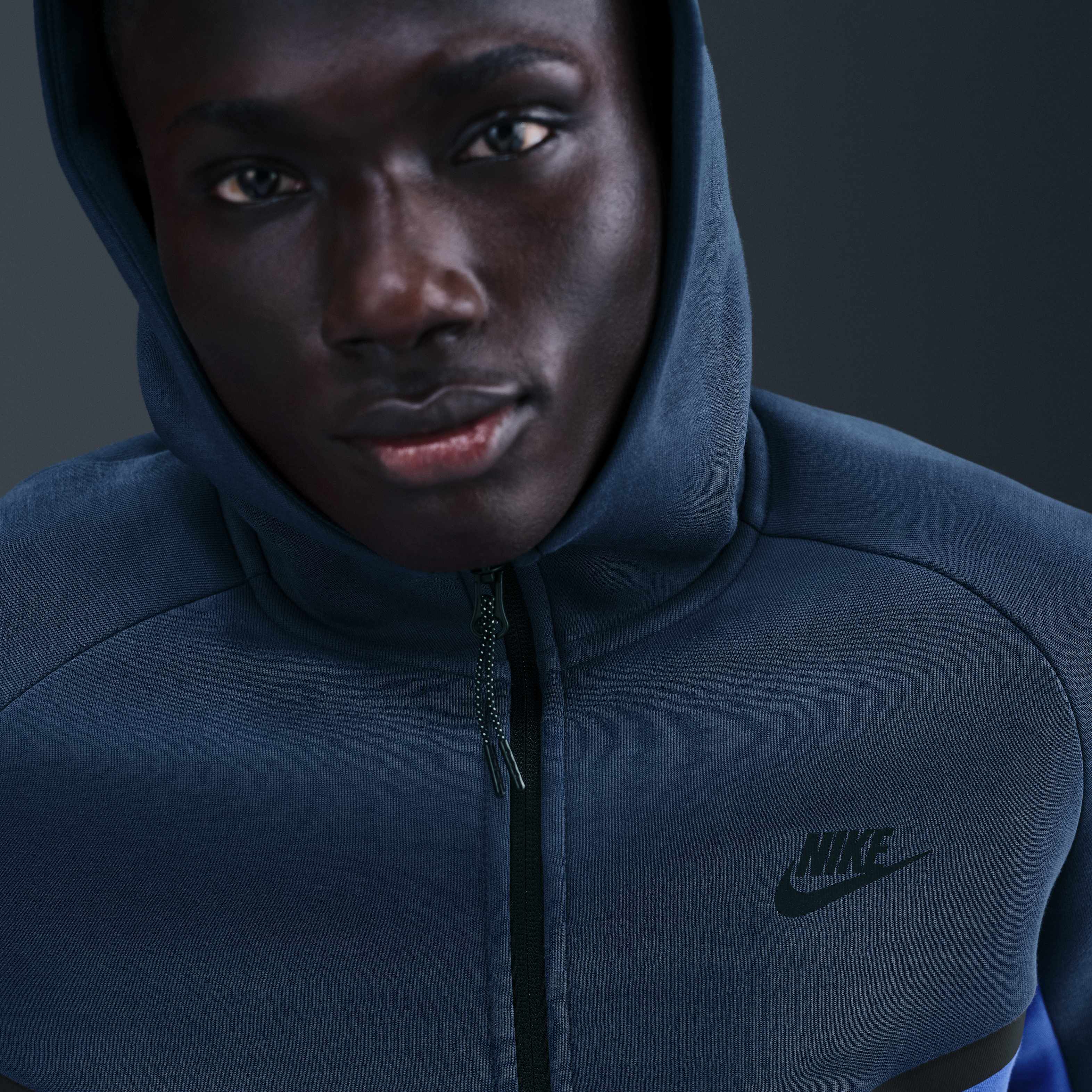 Nike Tech image number 2