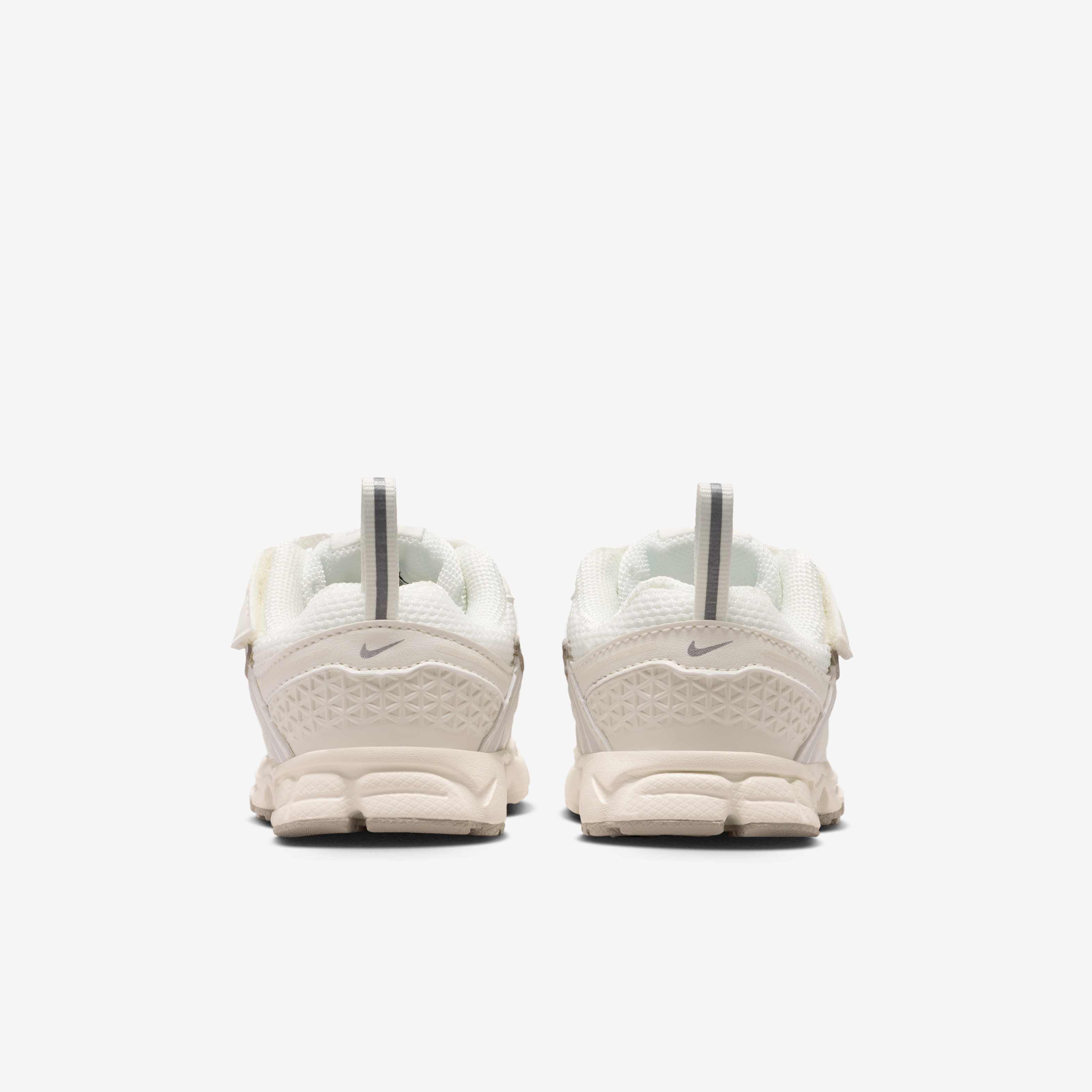 نايكي فوميرو 5 image number 5