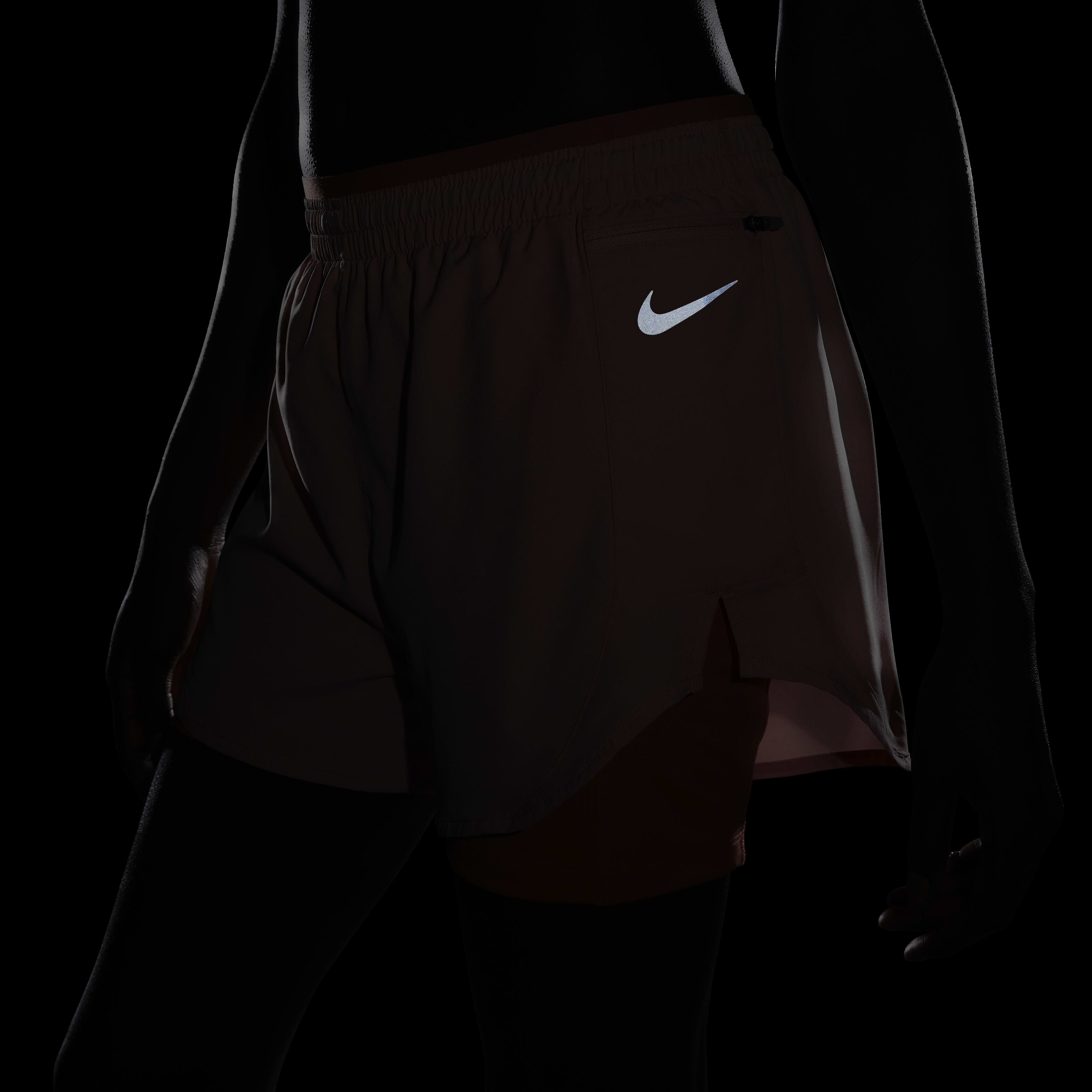 نايكي تمبو لوكس image number 9