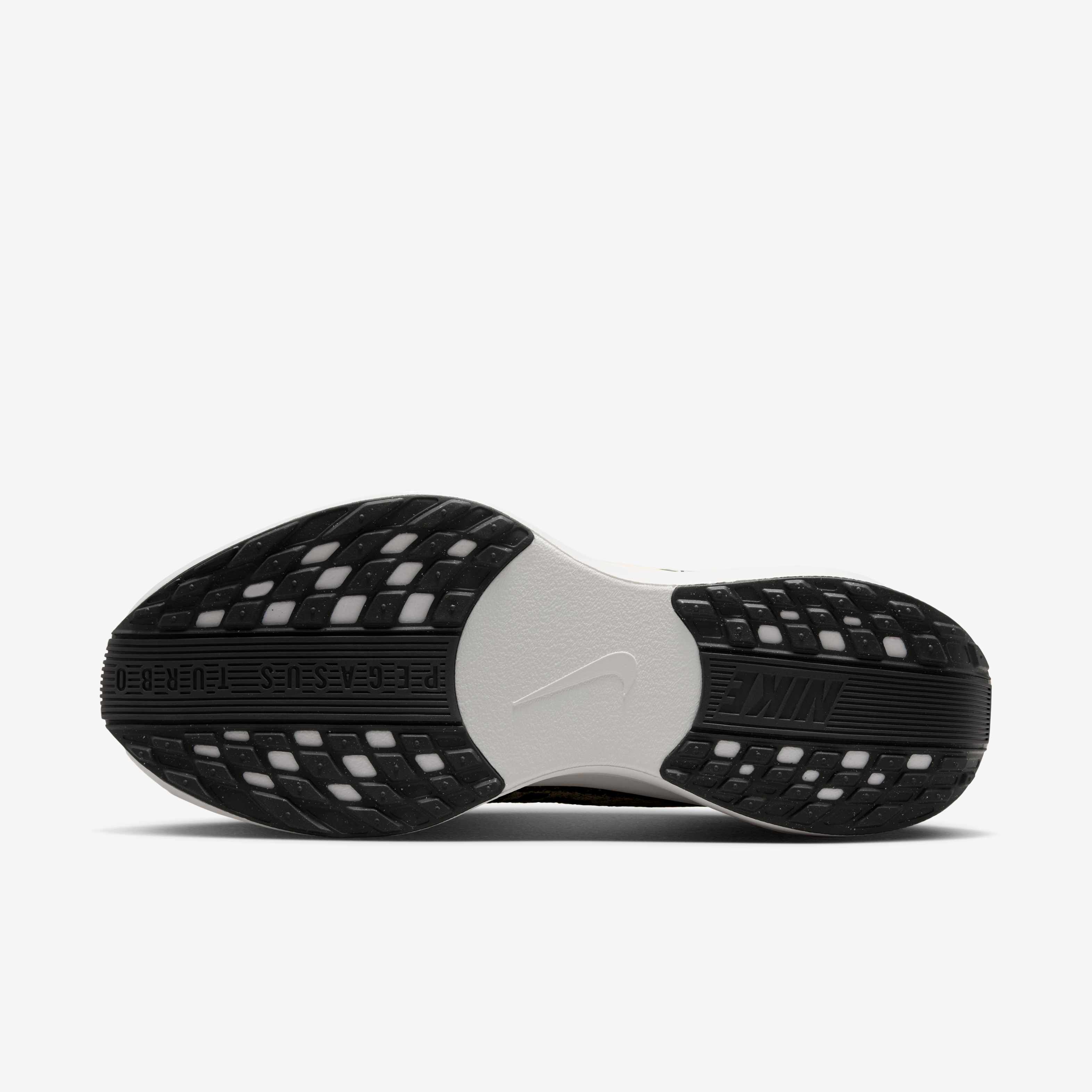 Nike Pegasus Plus image number 1