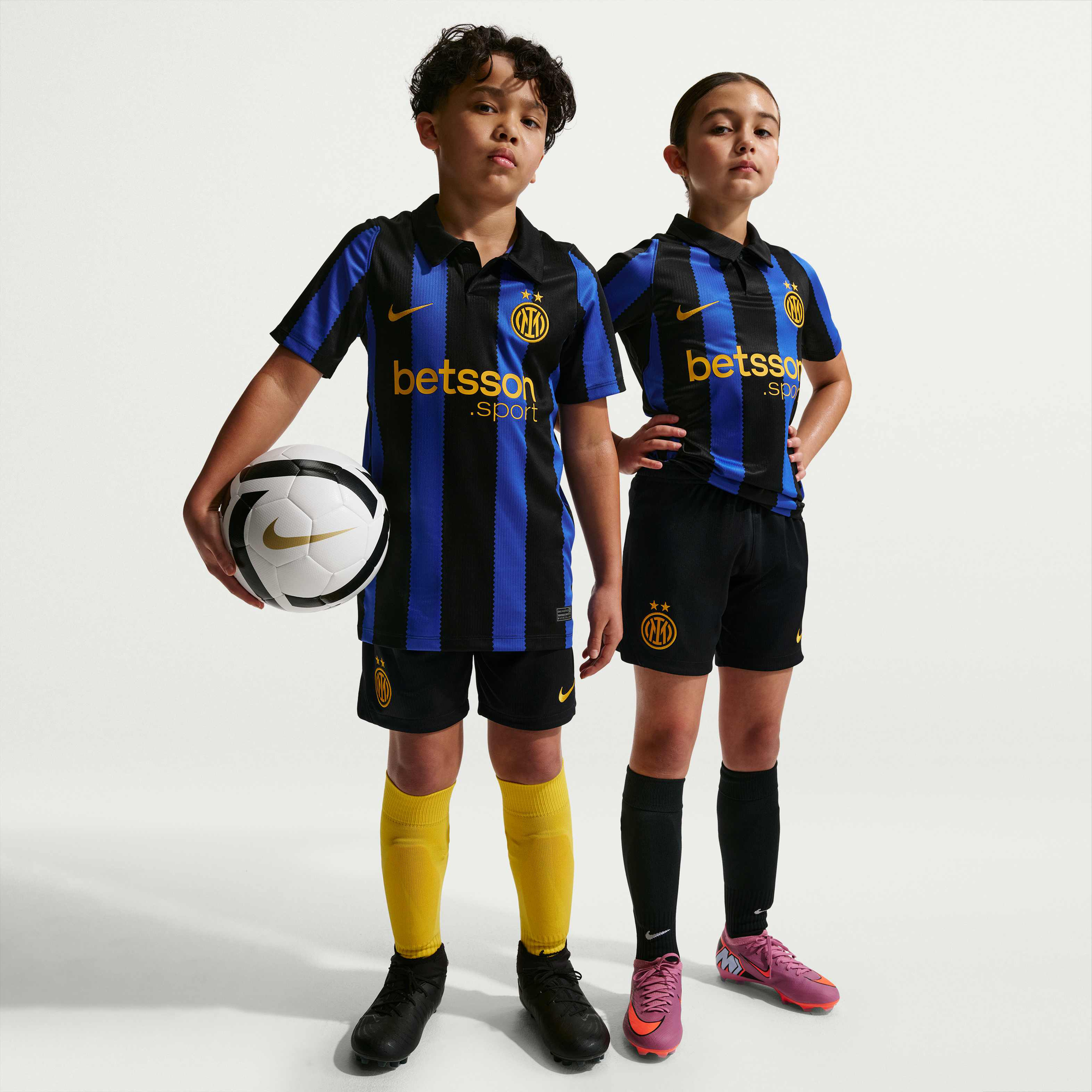 Zoom image