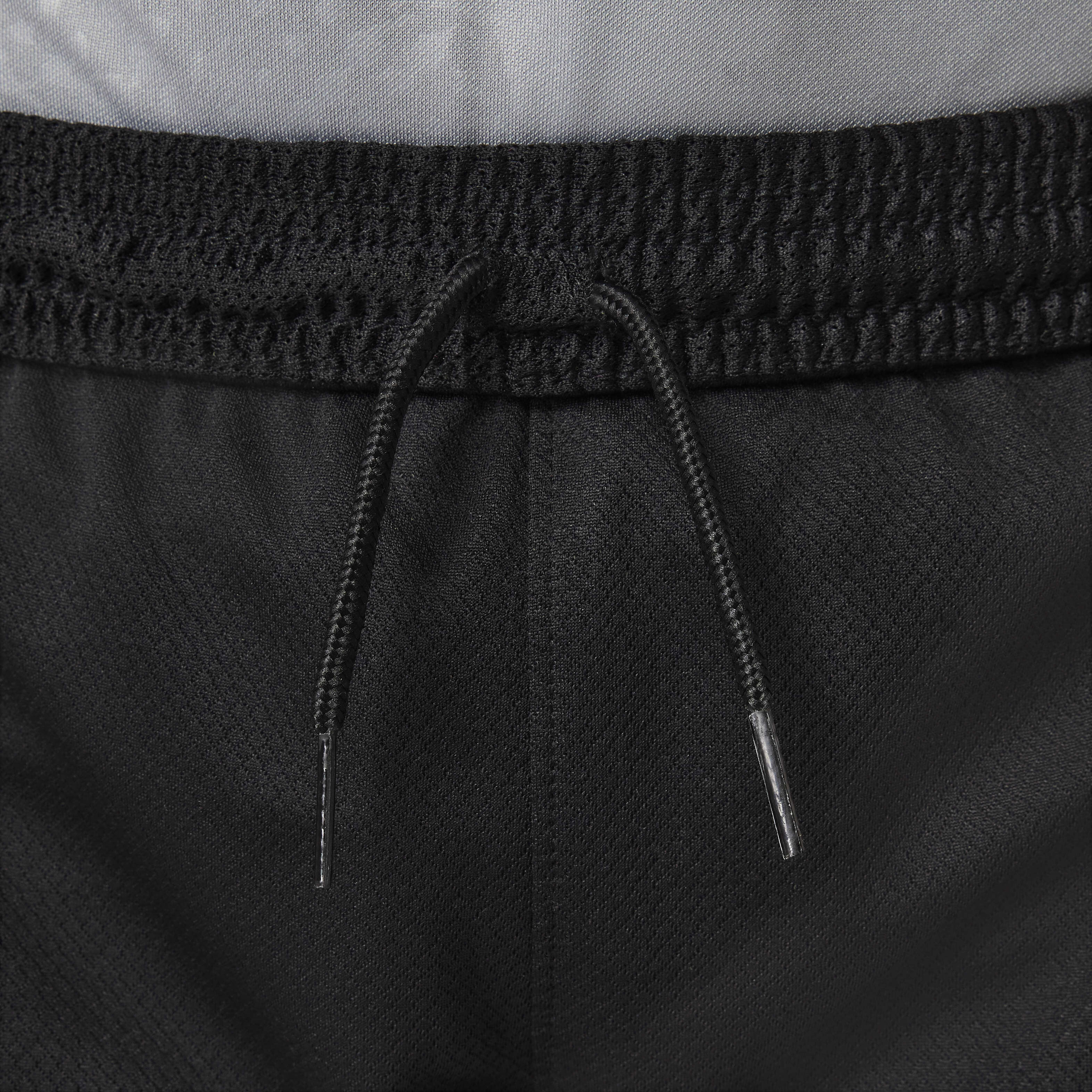 Chelsea F.C. 2024/25 Stadium Third image number 3