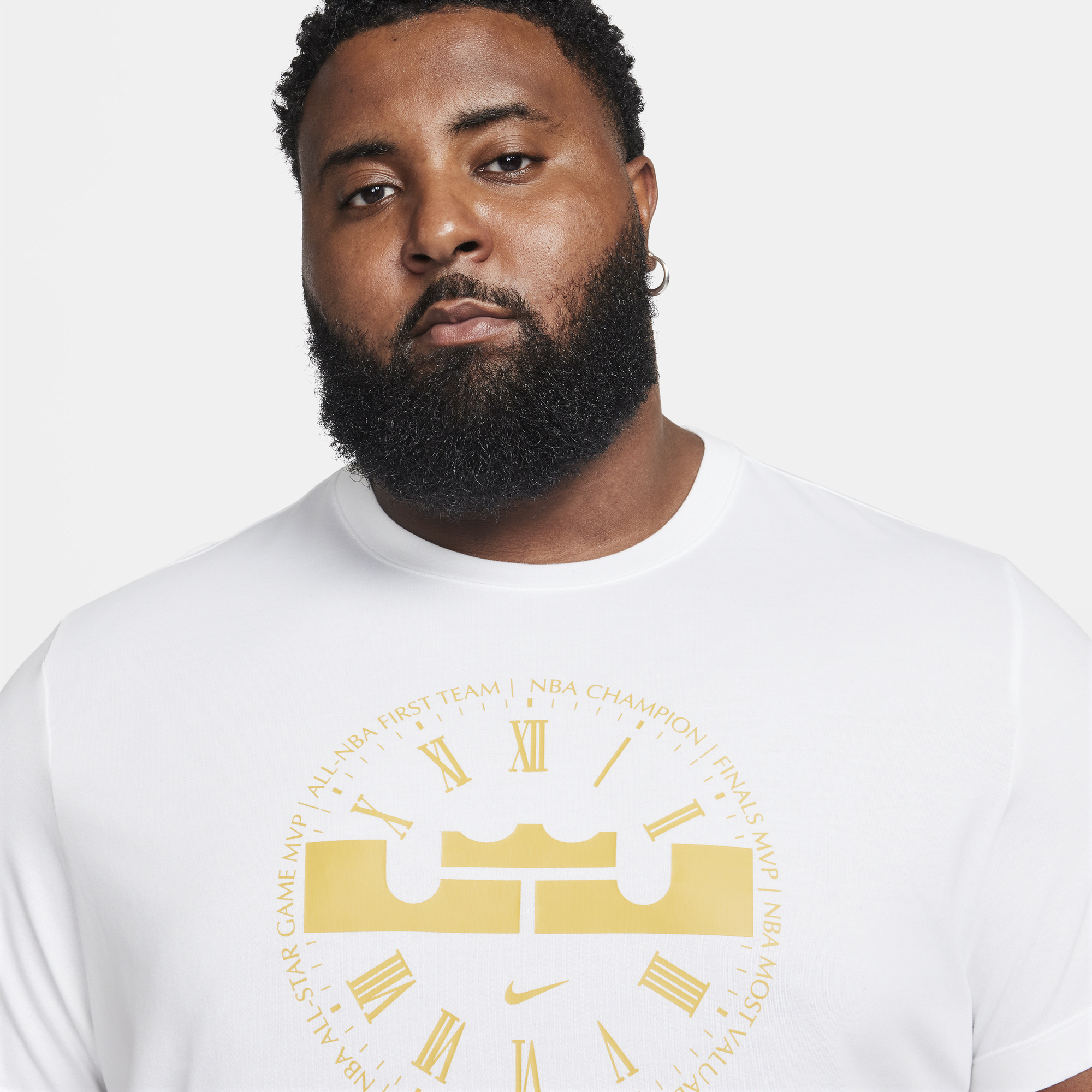 Lebron hot sale nike tee