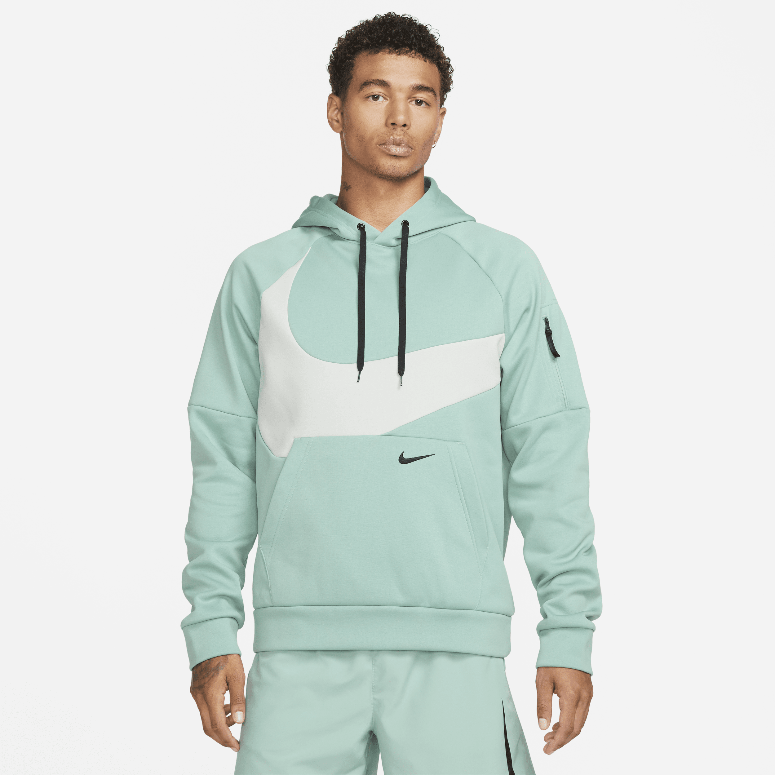 Shop Therma FIT Men s Pullover Fitness Hoodie Nike KSA