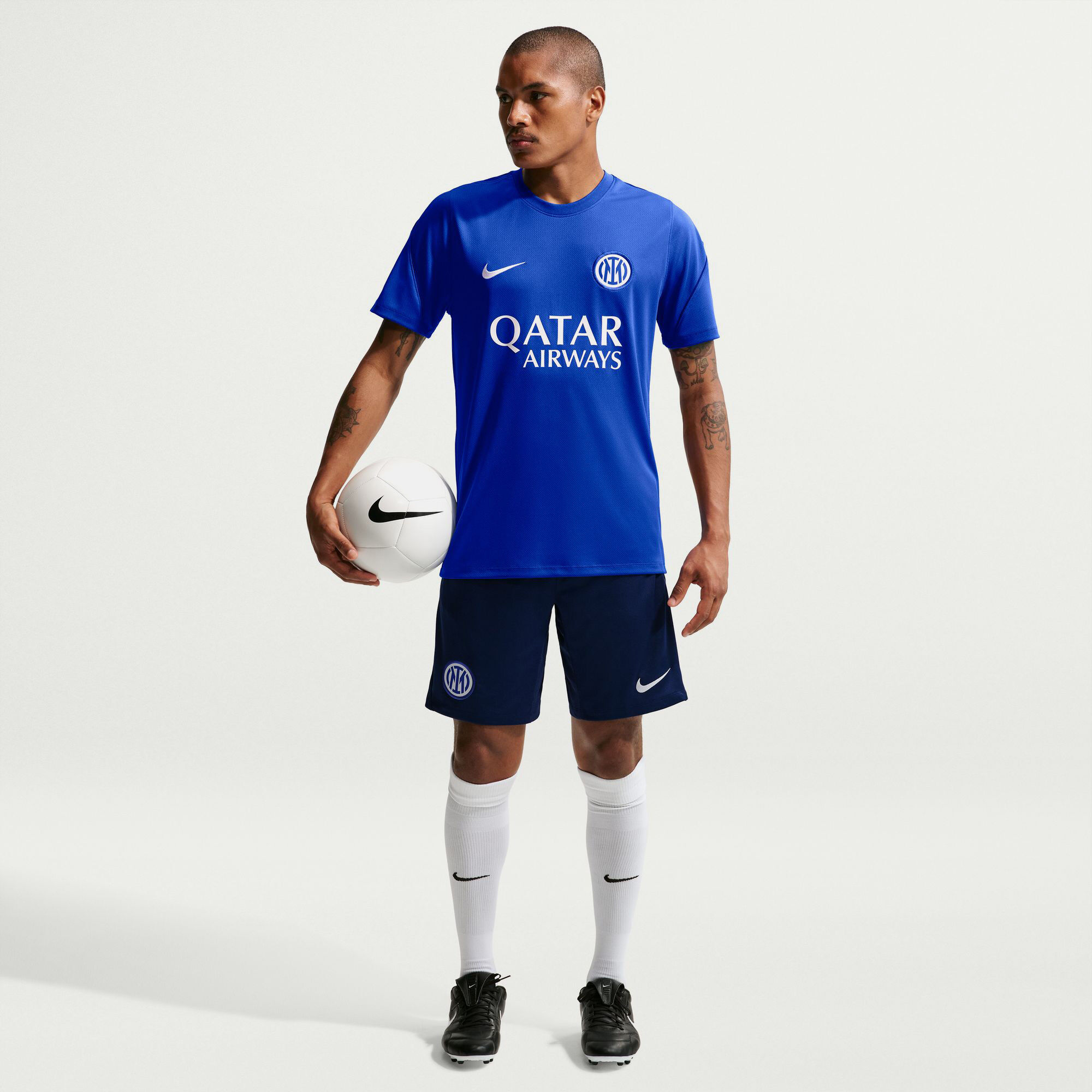 Inter Milan Strike image number 0