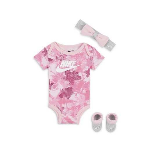 Nike 3 shop piece newborn set