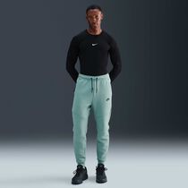 Nike Tech