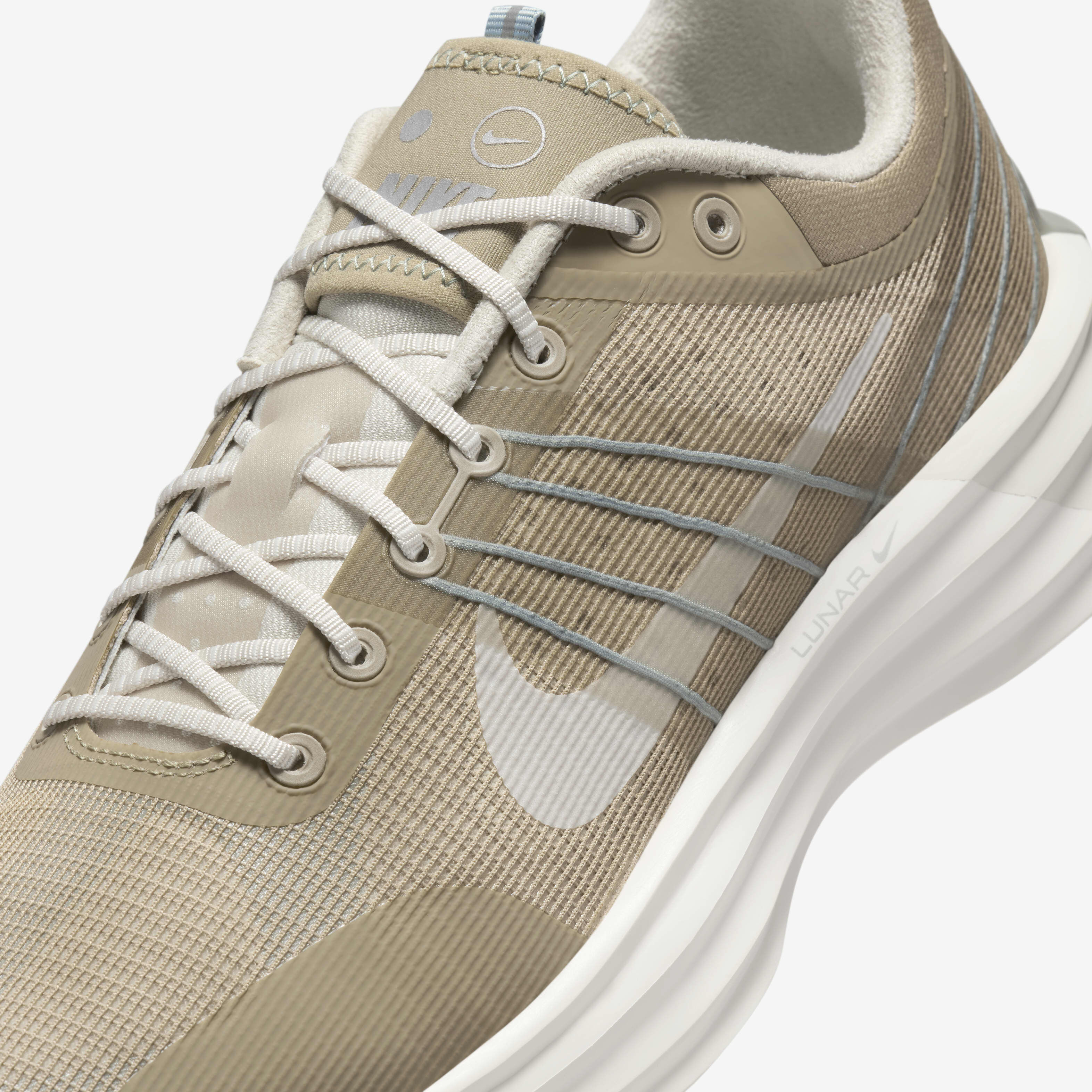 Buy Nike Lunar Roam Men s Shoes Nike Saudi Official