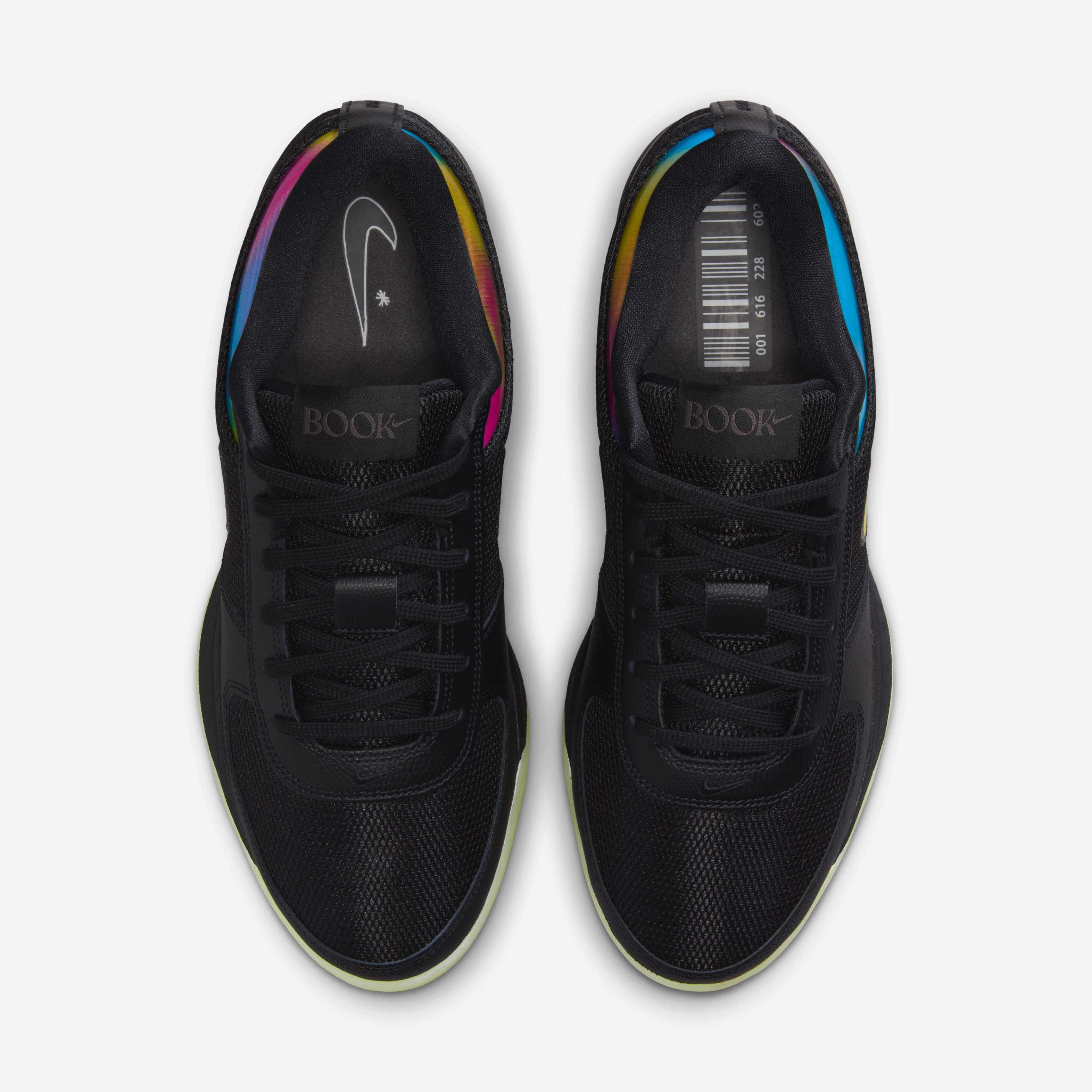 Book 1 'Desert Night' image number 3