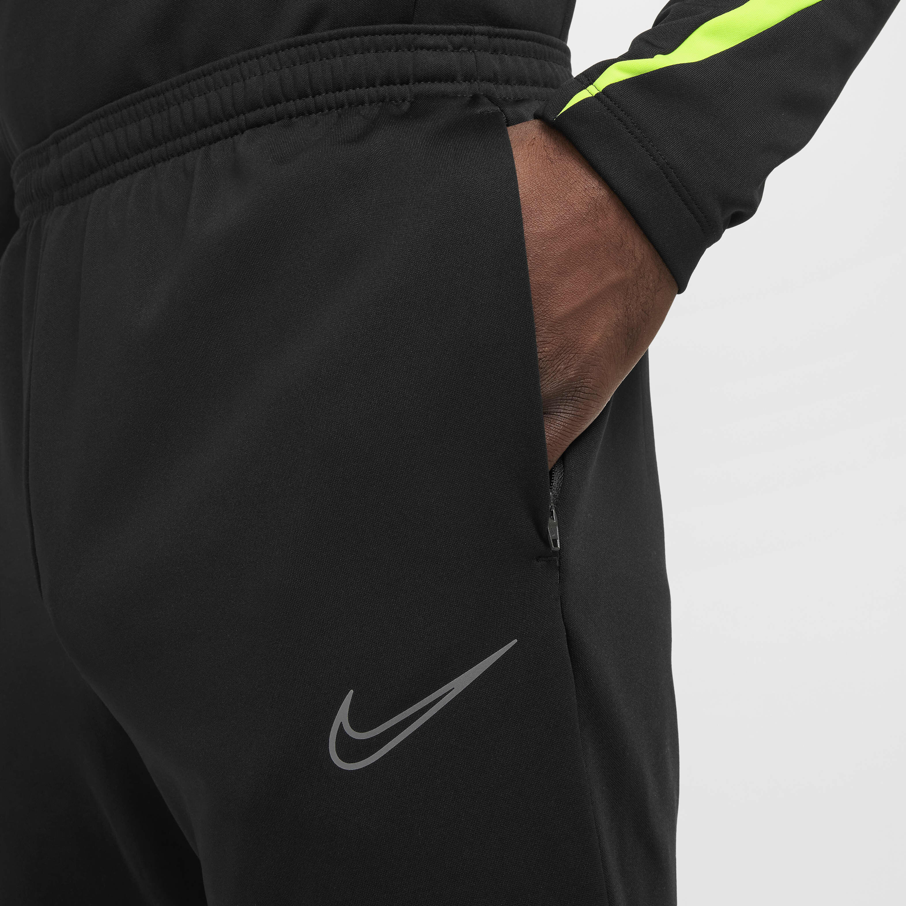 Nike therma academy pants outlet