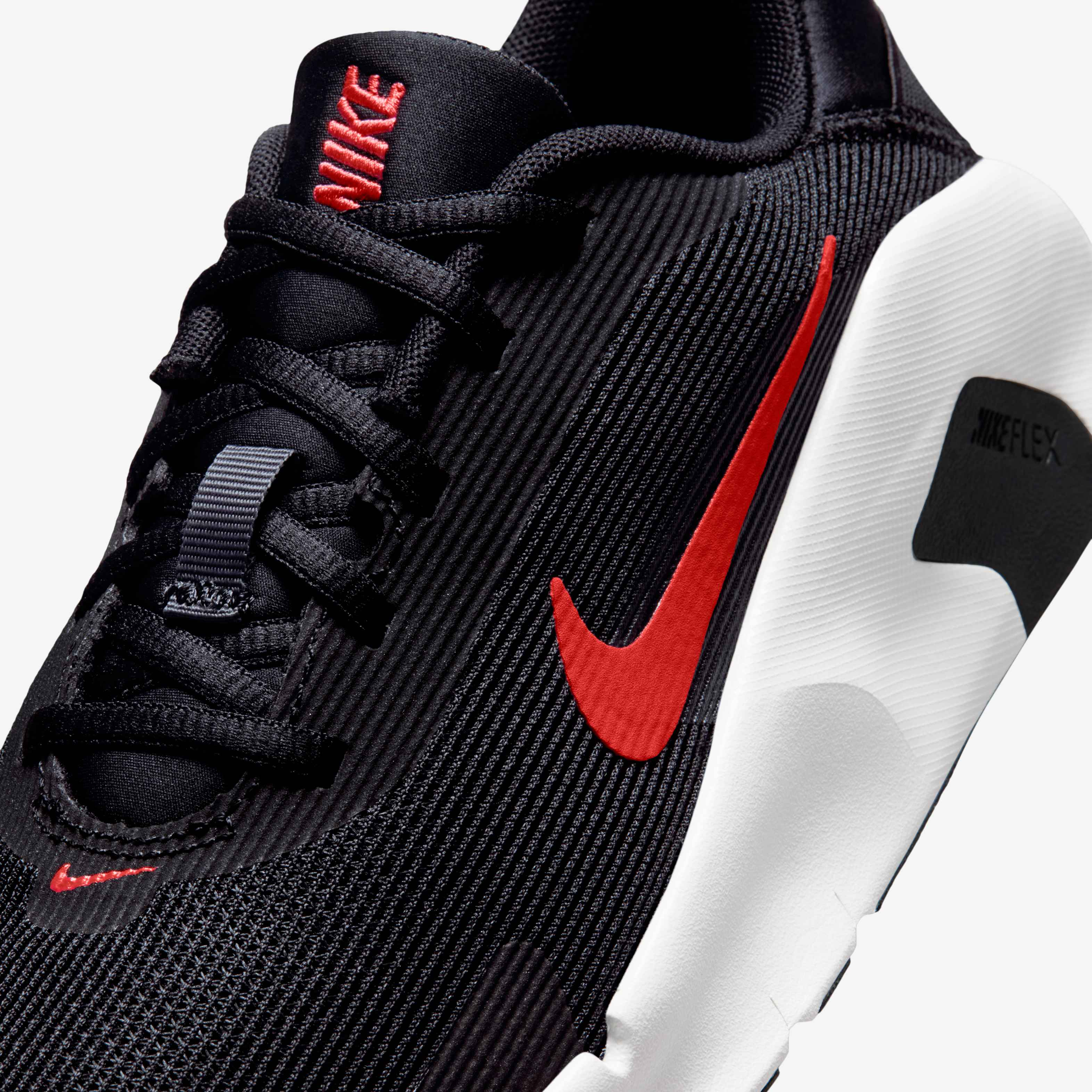 Nike Flex Train image number 6