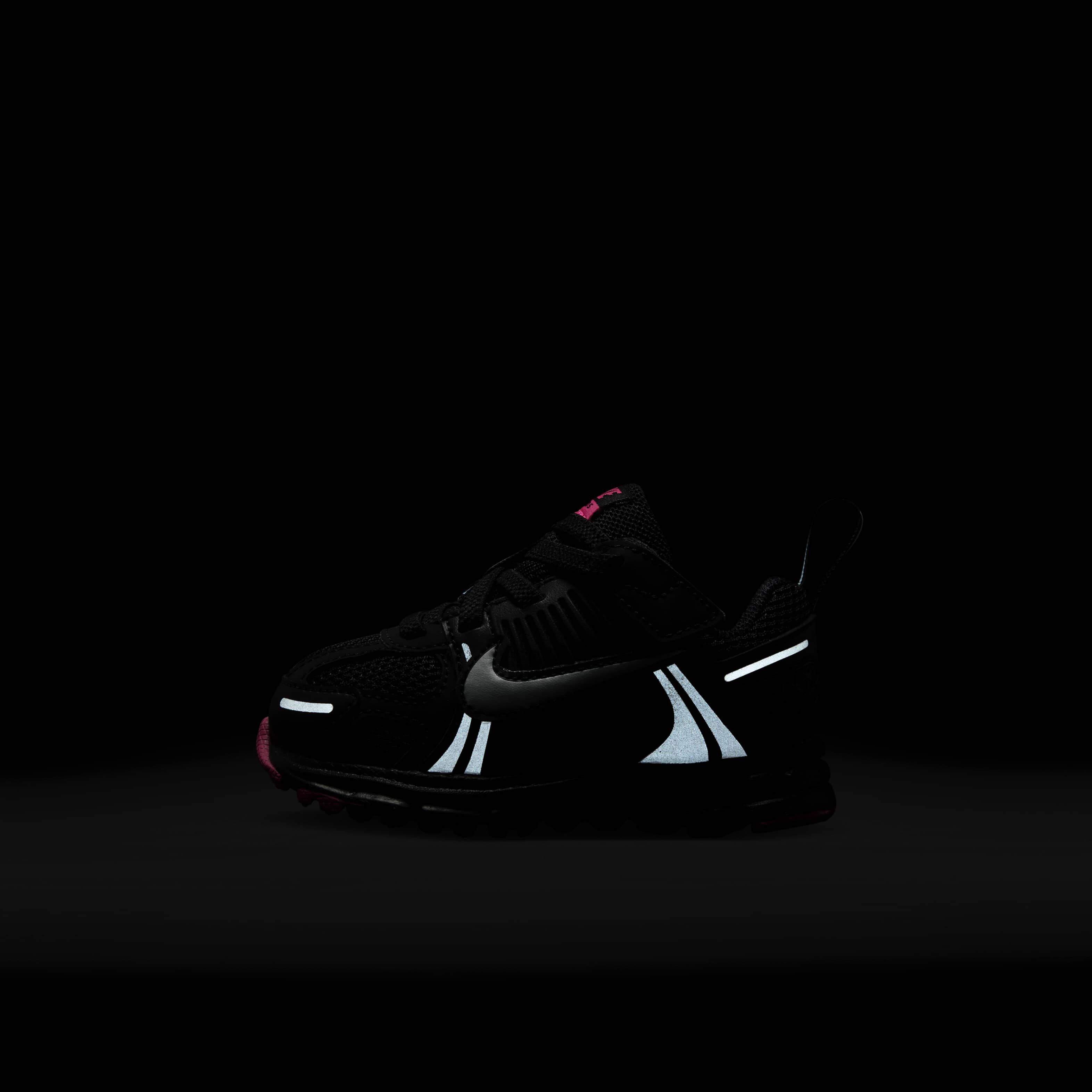 Nike Vomero 5 image number 10