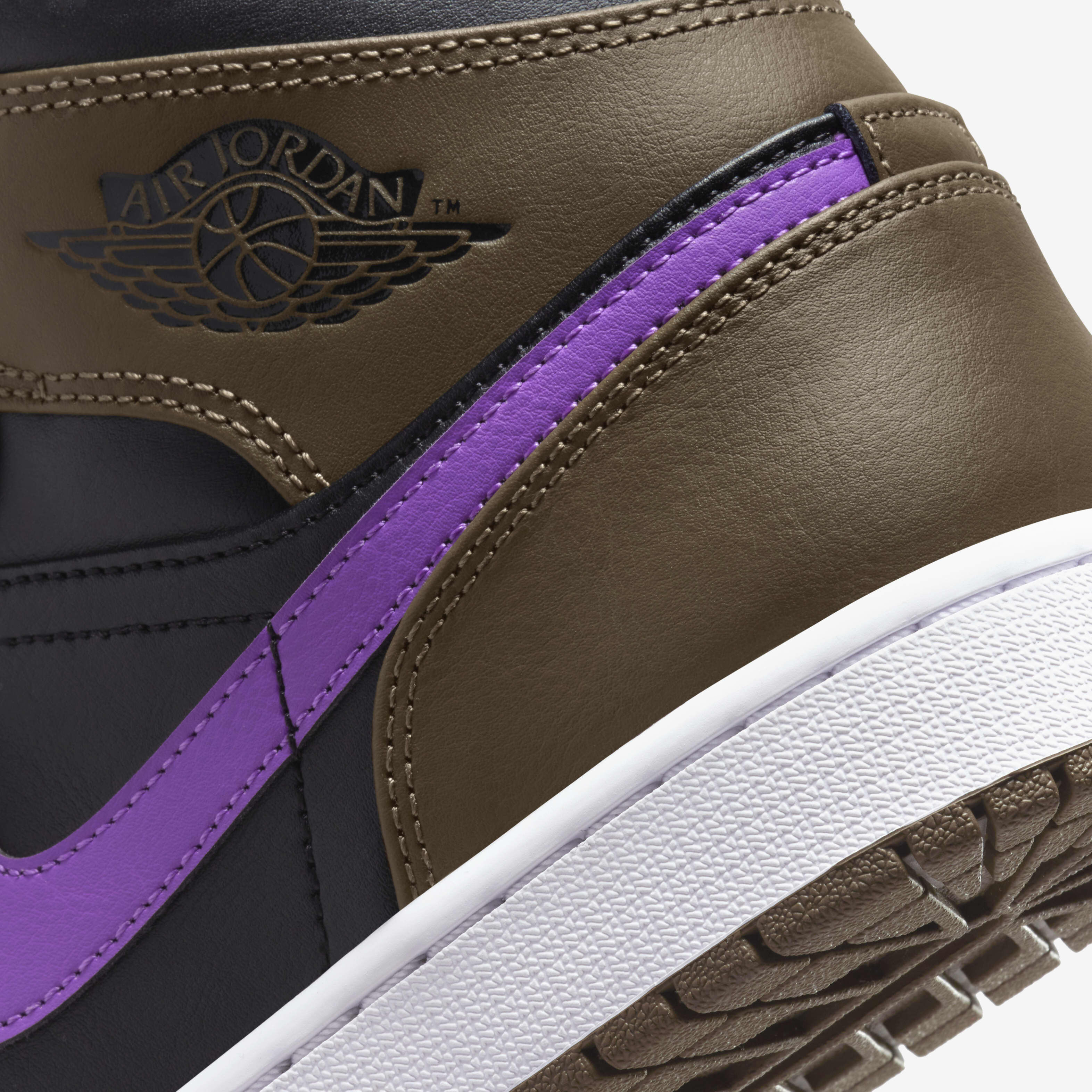 اير جوردن 1 ميد image number 7