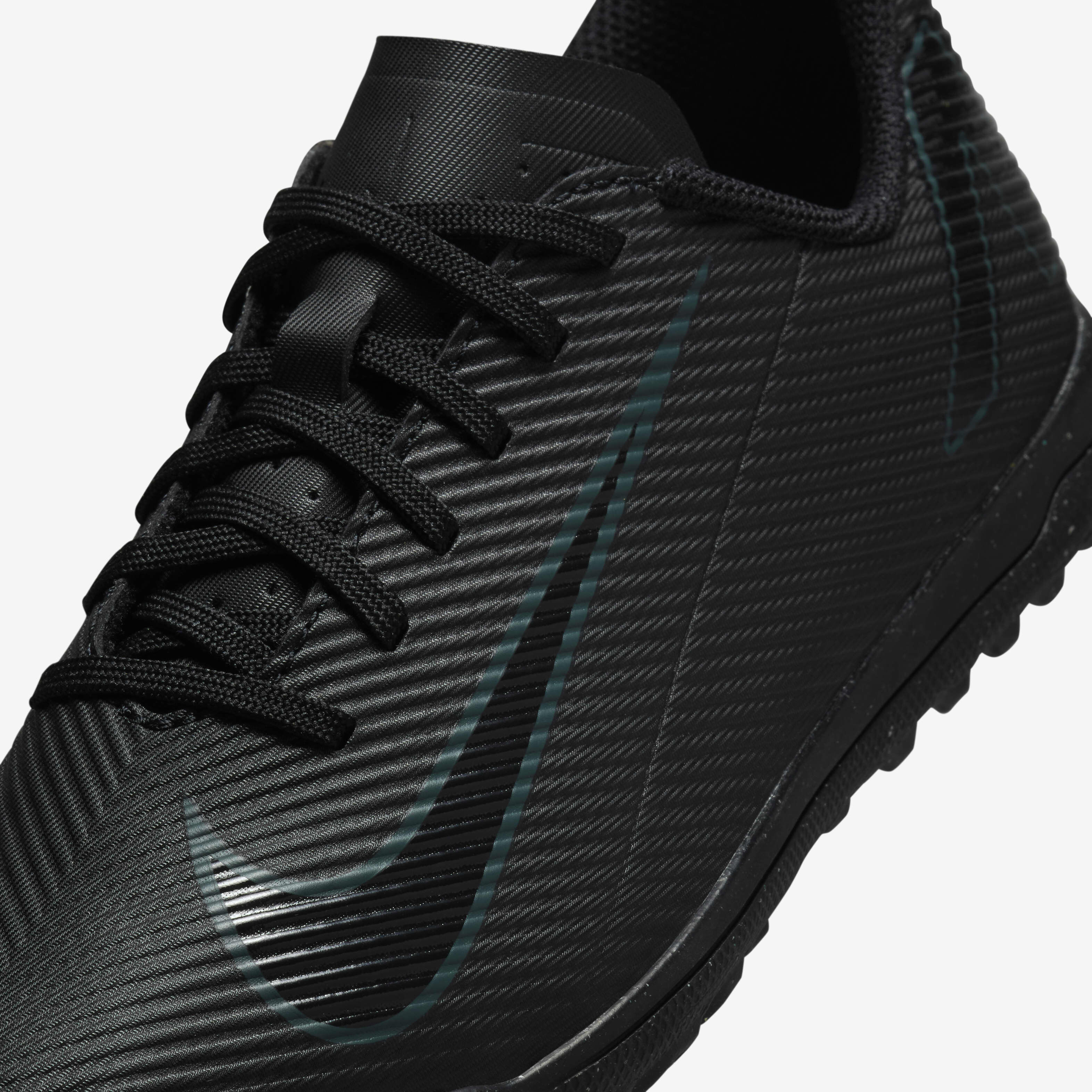 Nike Jr. Mercurial Vapor 16 Club image number 6