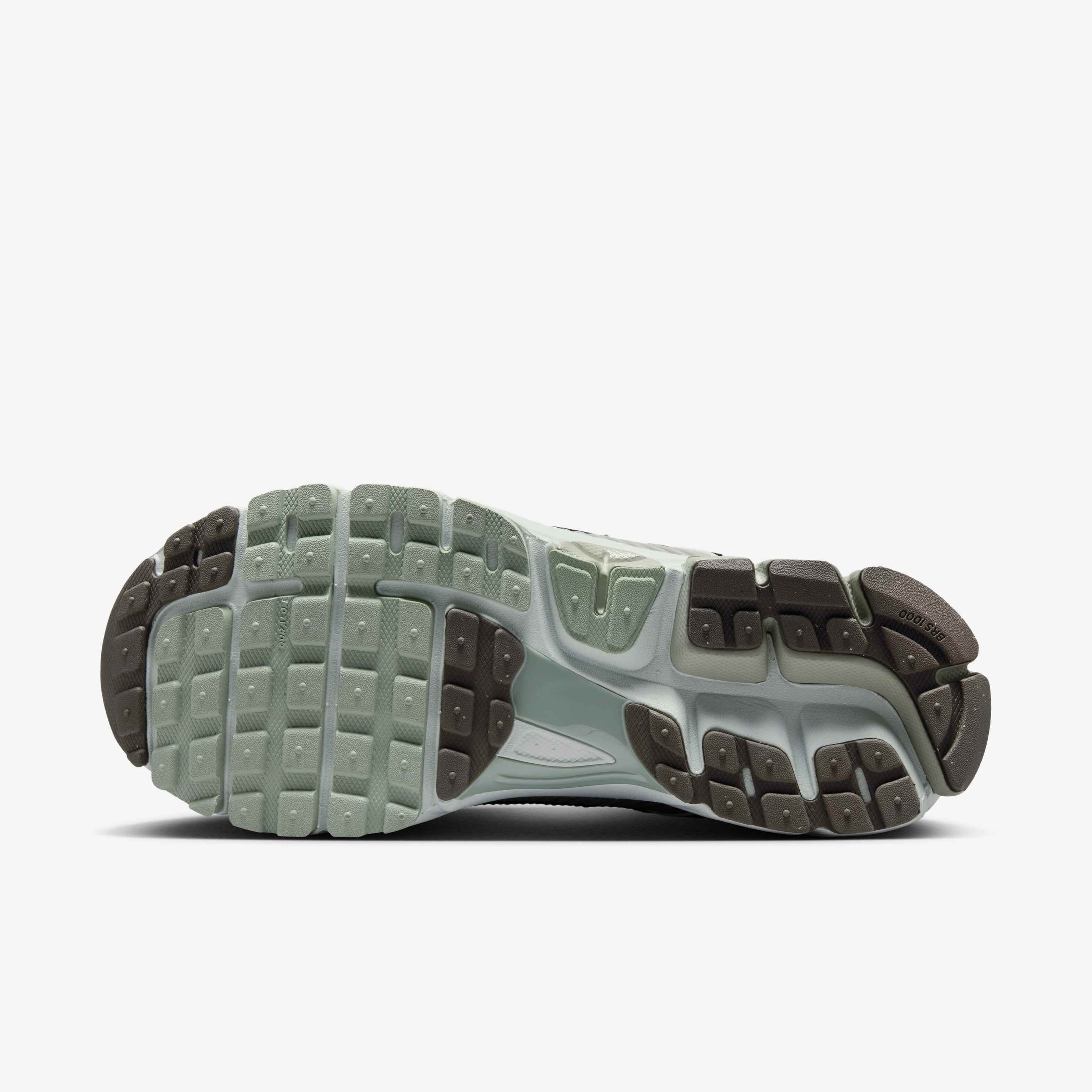 نايكي زووم فوميرو 5 image number 1