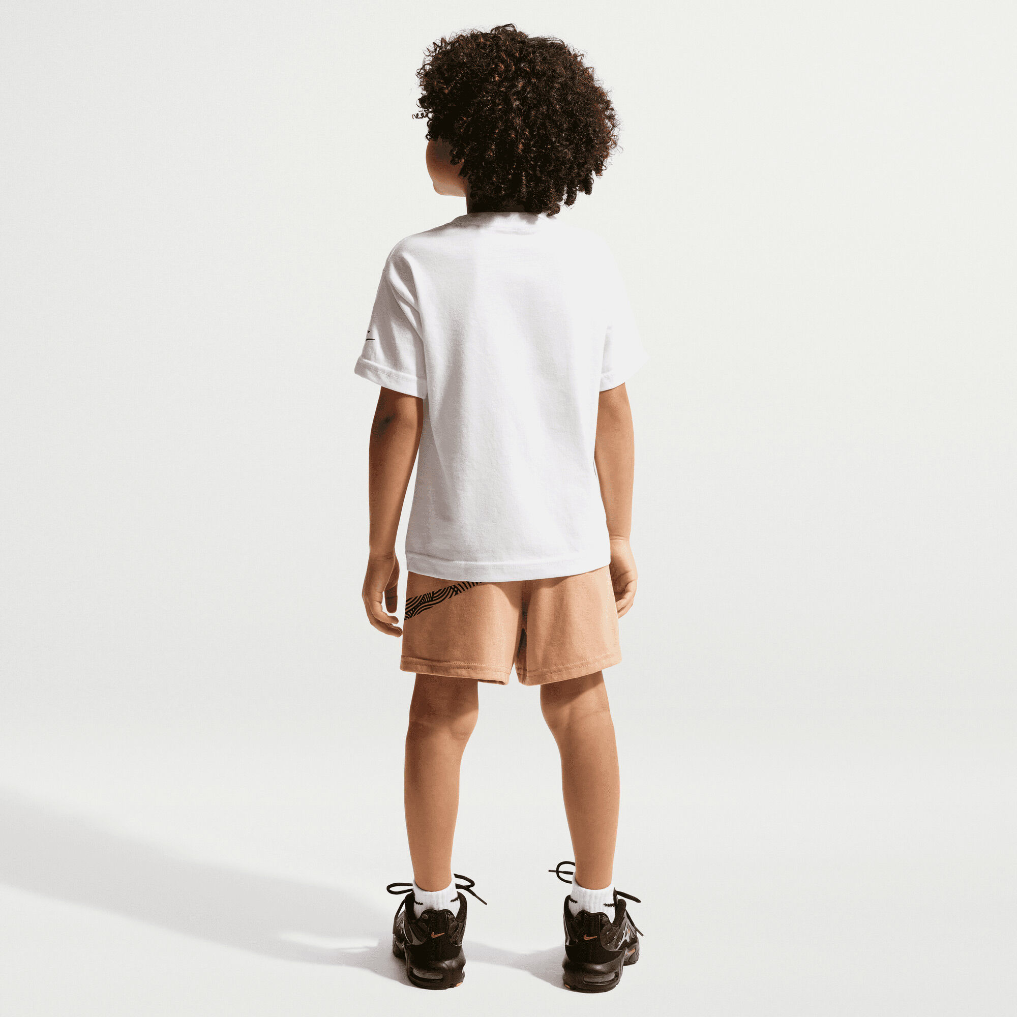 Nike Sportswear In The Zone image number 1