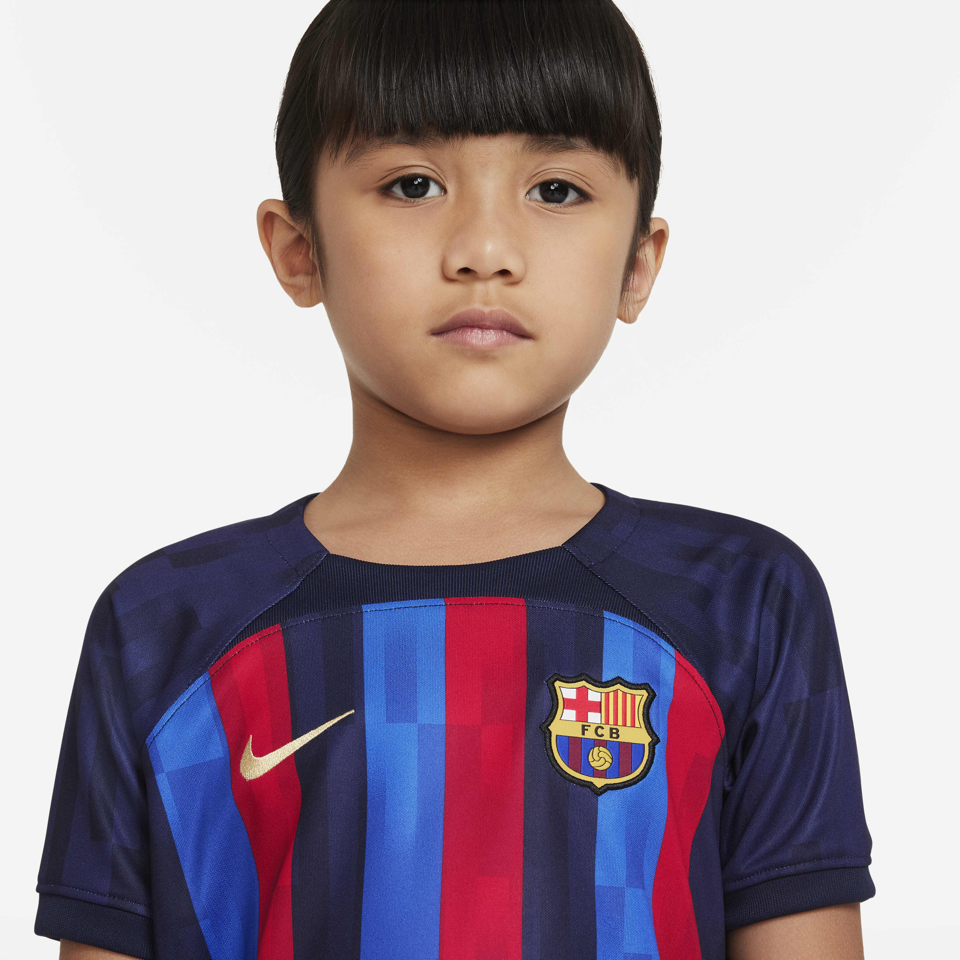F.C. Barcelona 2022/23 Home image number 2