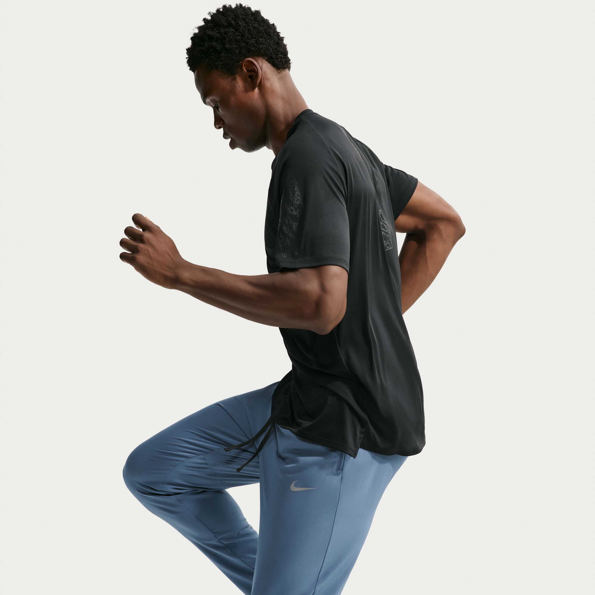 Nike Stride image number 4