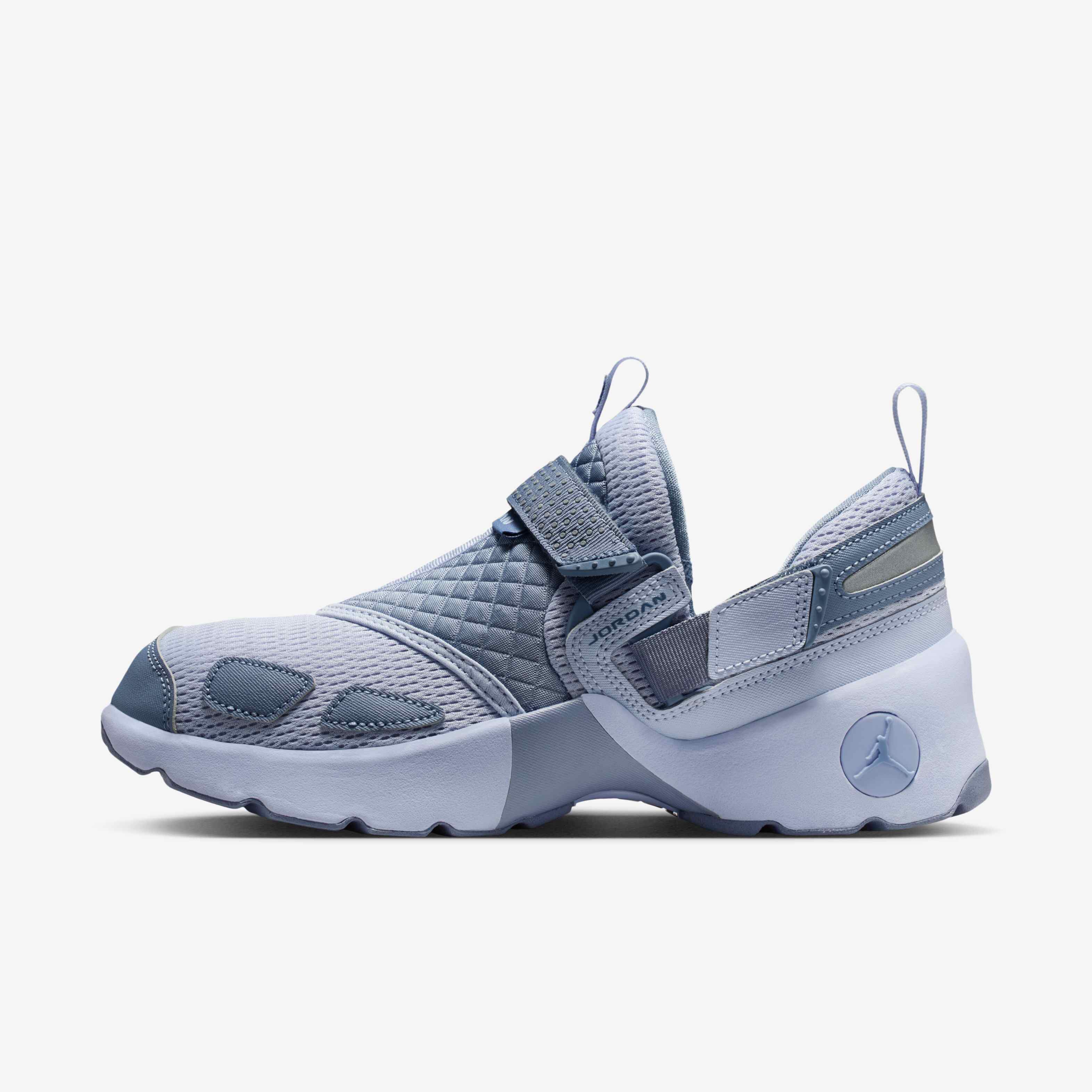 Jordan Trunner LX image number 0