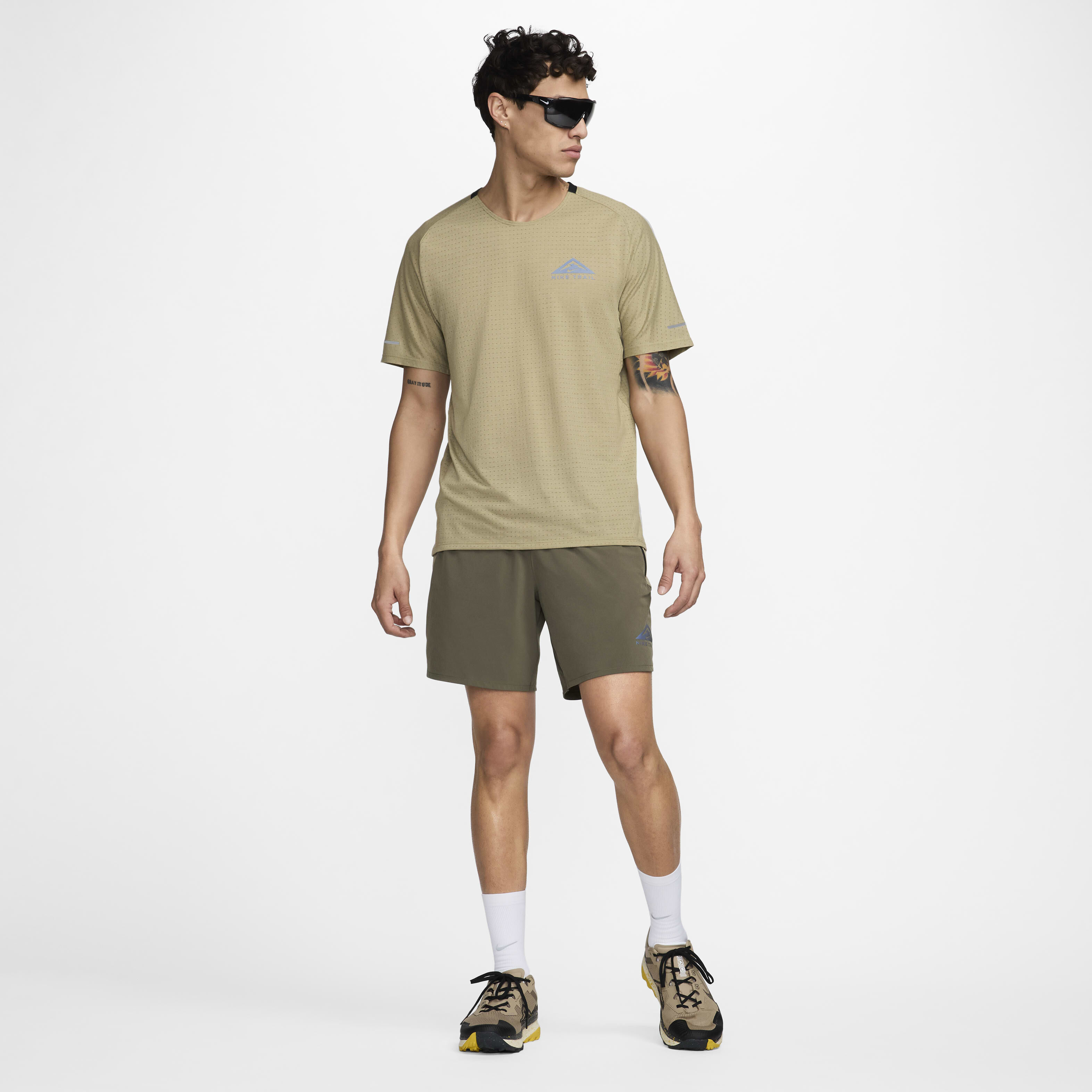 Nike Trail Second Sunrise image number 9