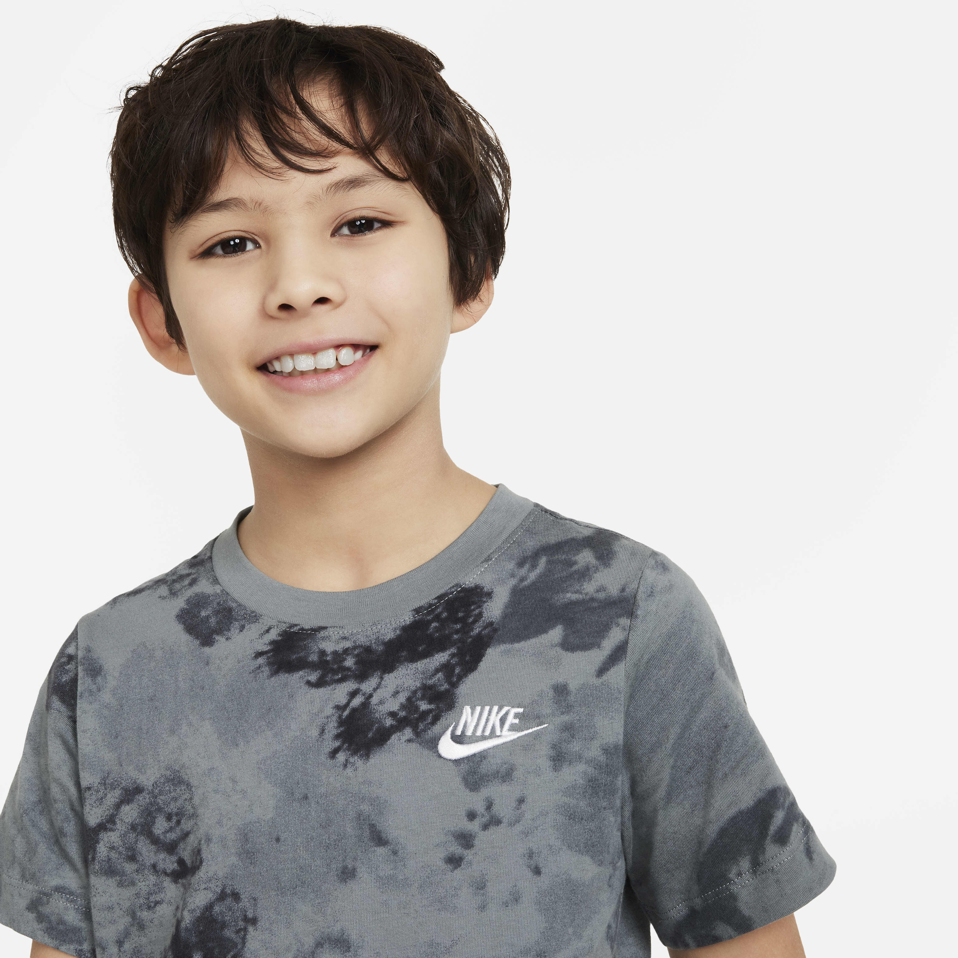 نايكي سبورتسوير image number 2