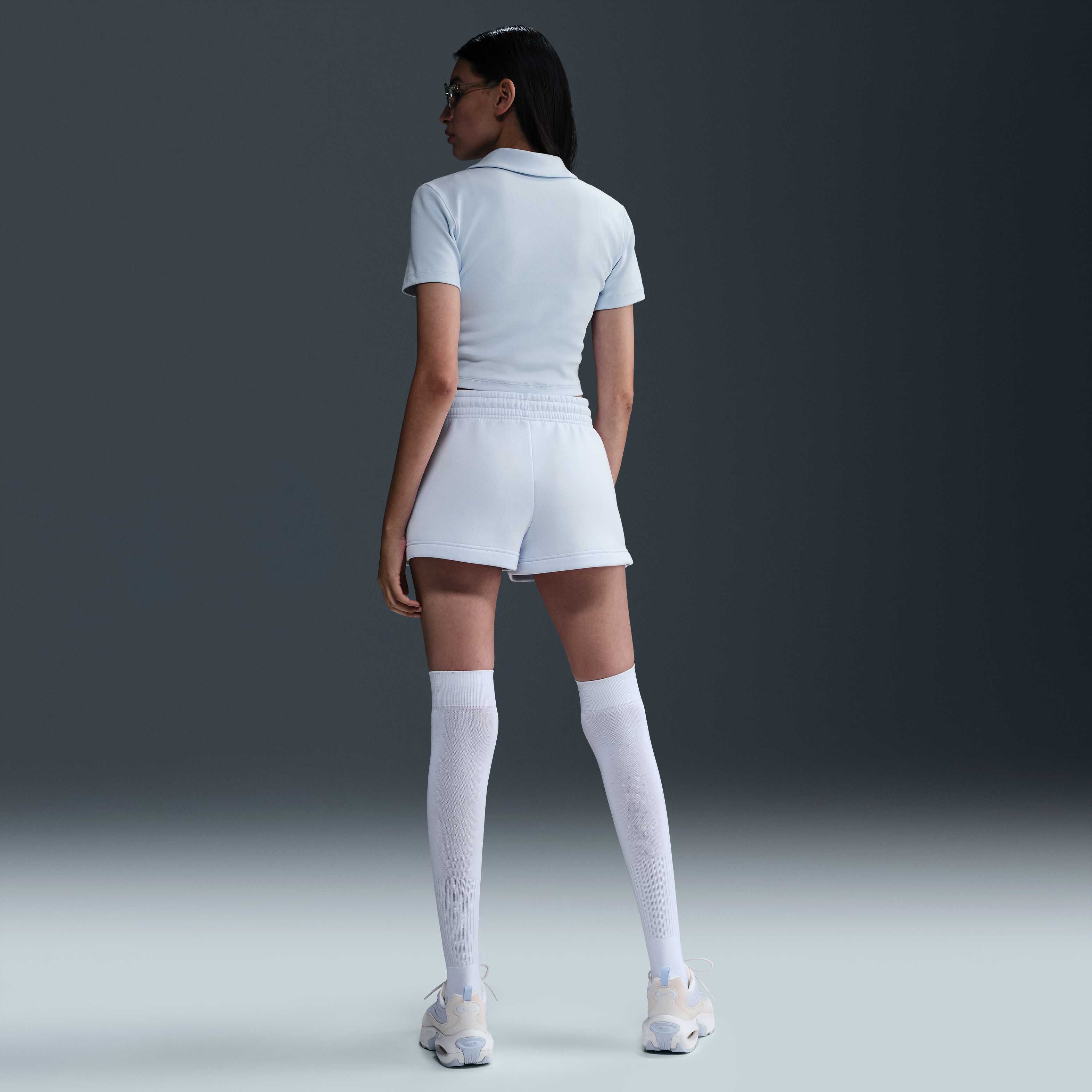 نايكي سبورتسوير فينيكس فليس image number 3