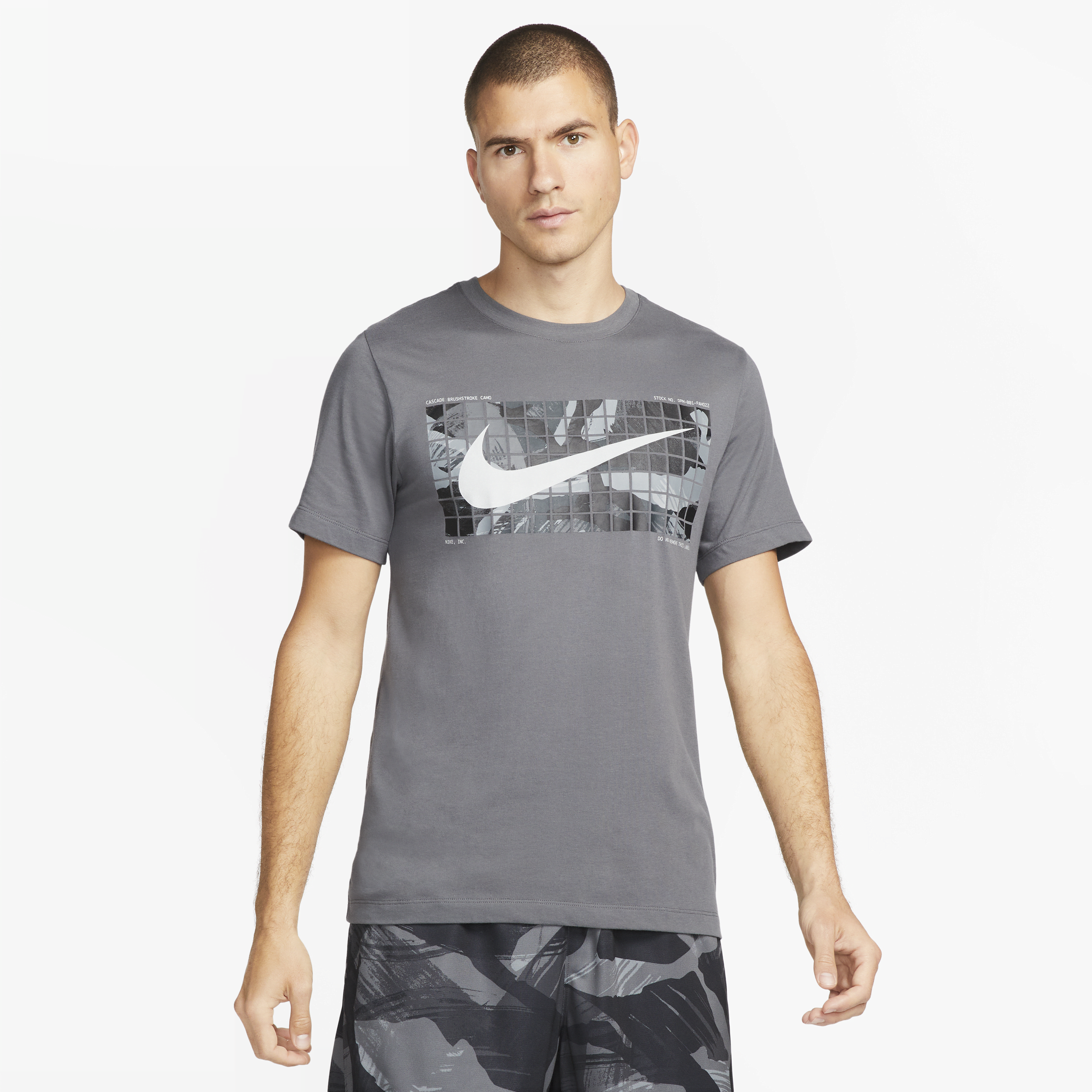 T shirt on sale nike camouflage