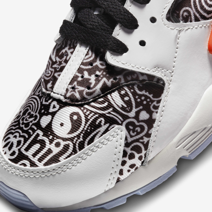 Nike Huarache Run SE image number 6 Nike Huarache Run SE image number 6