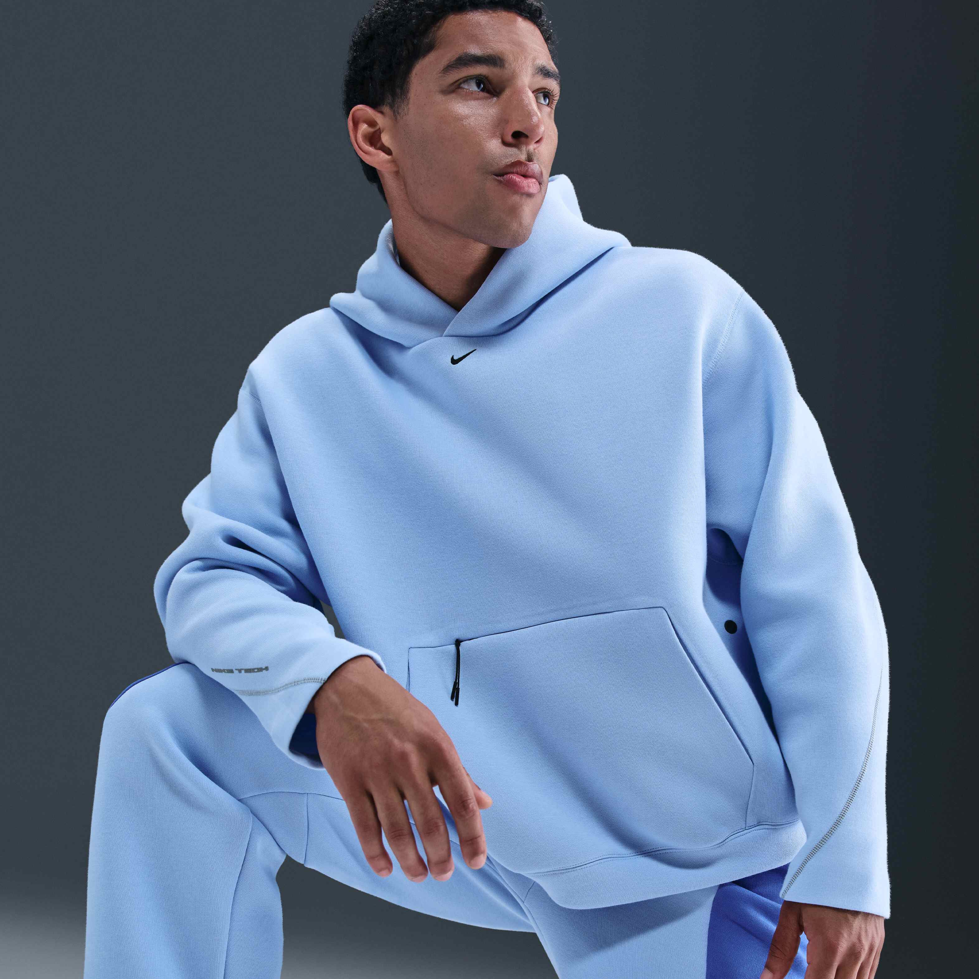 Nike Tech image number 2