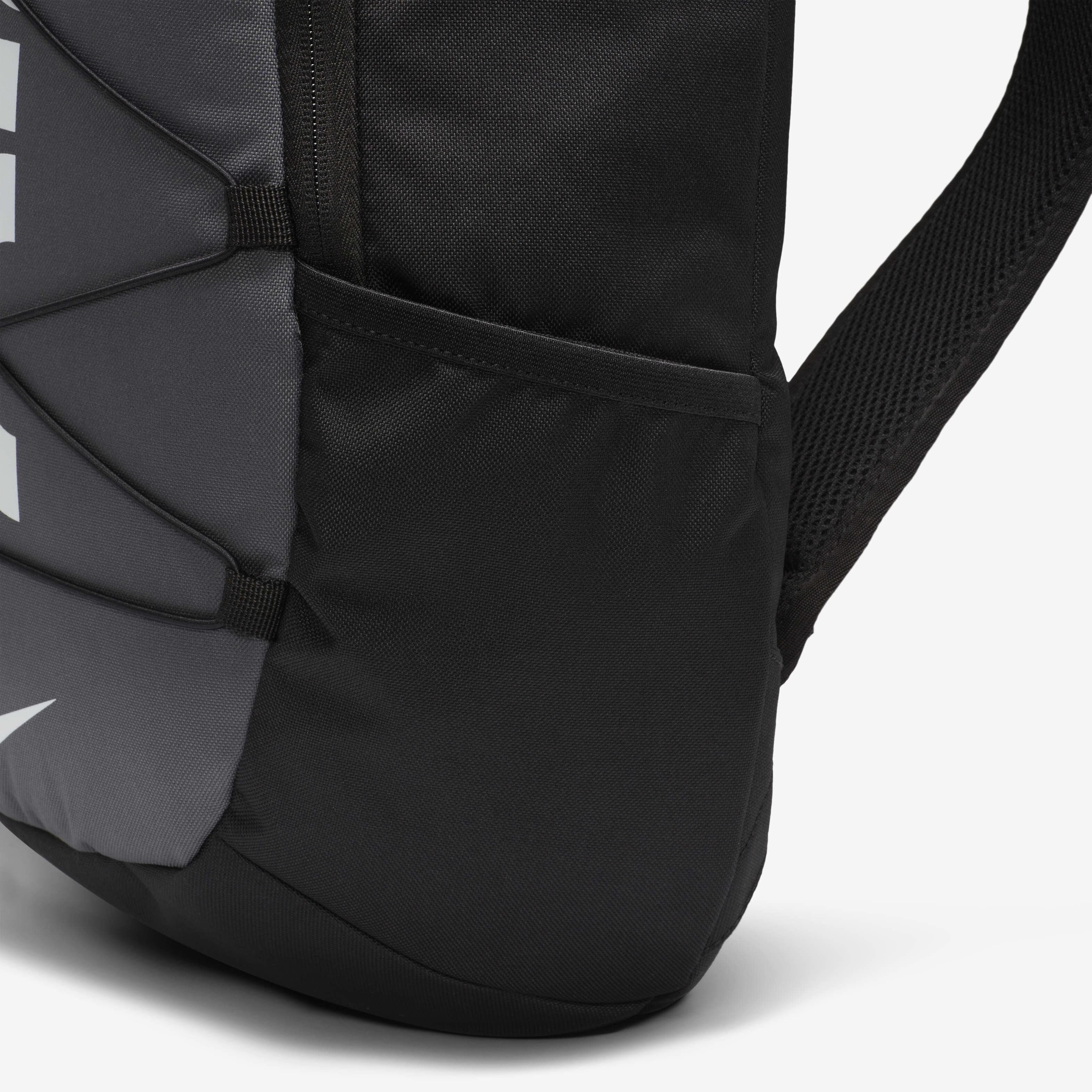 Nike max air vapor graphic backpack best sale