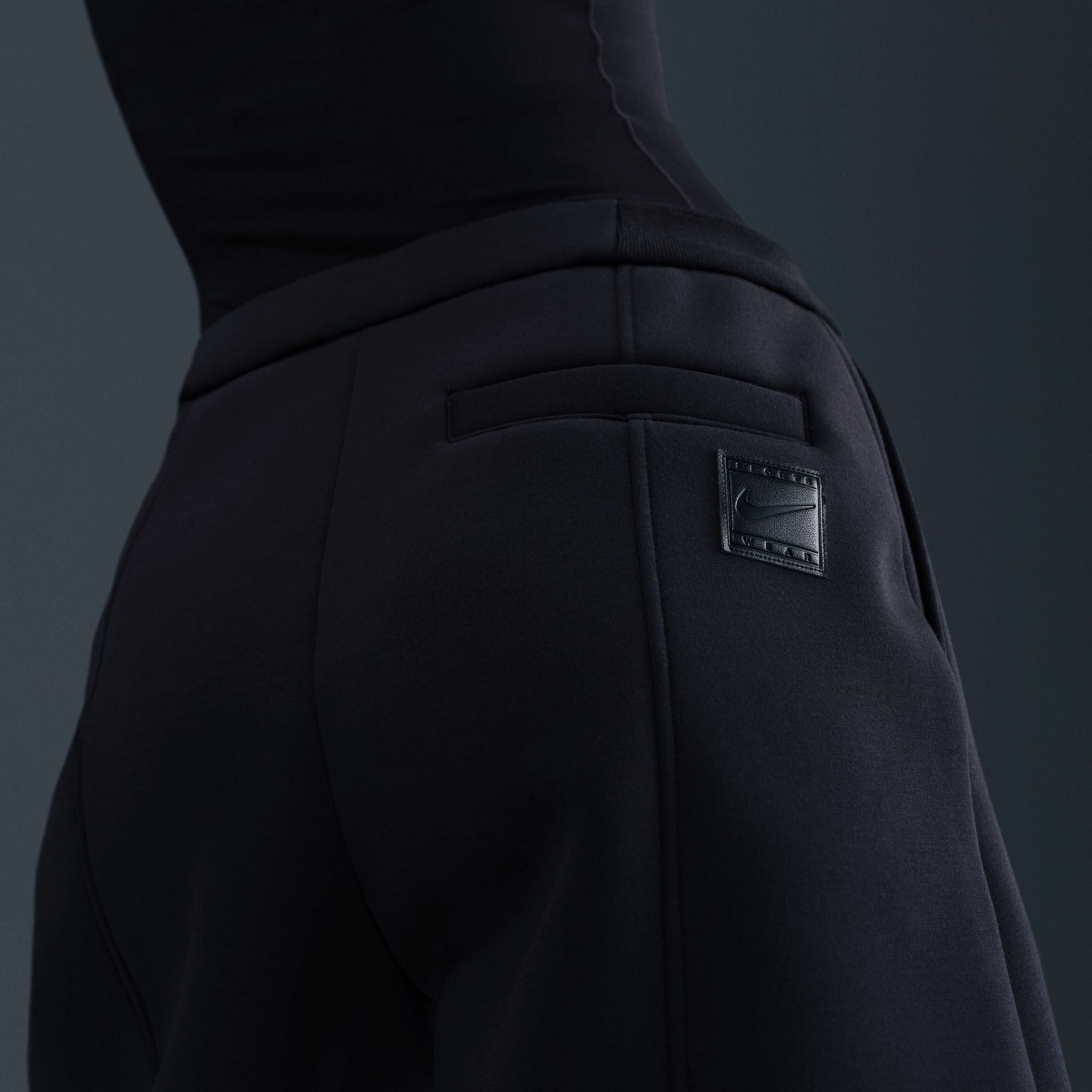 نايكي سبورتسوير مودرن فليس image number 2