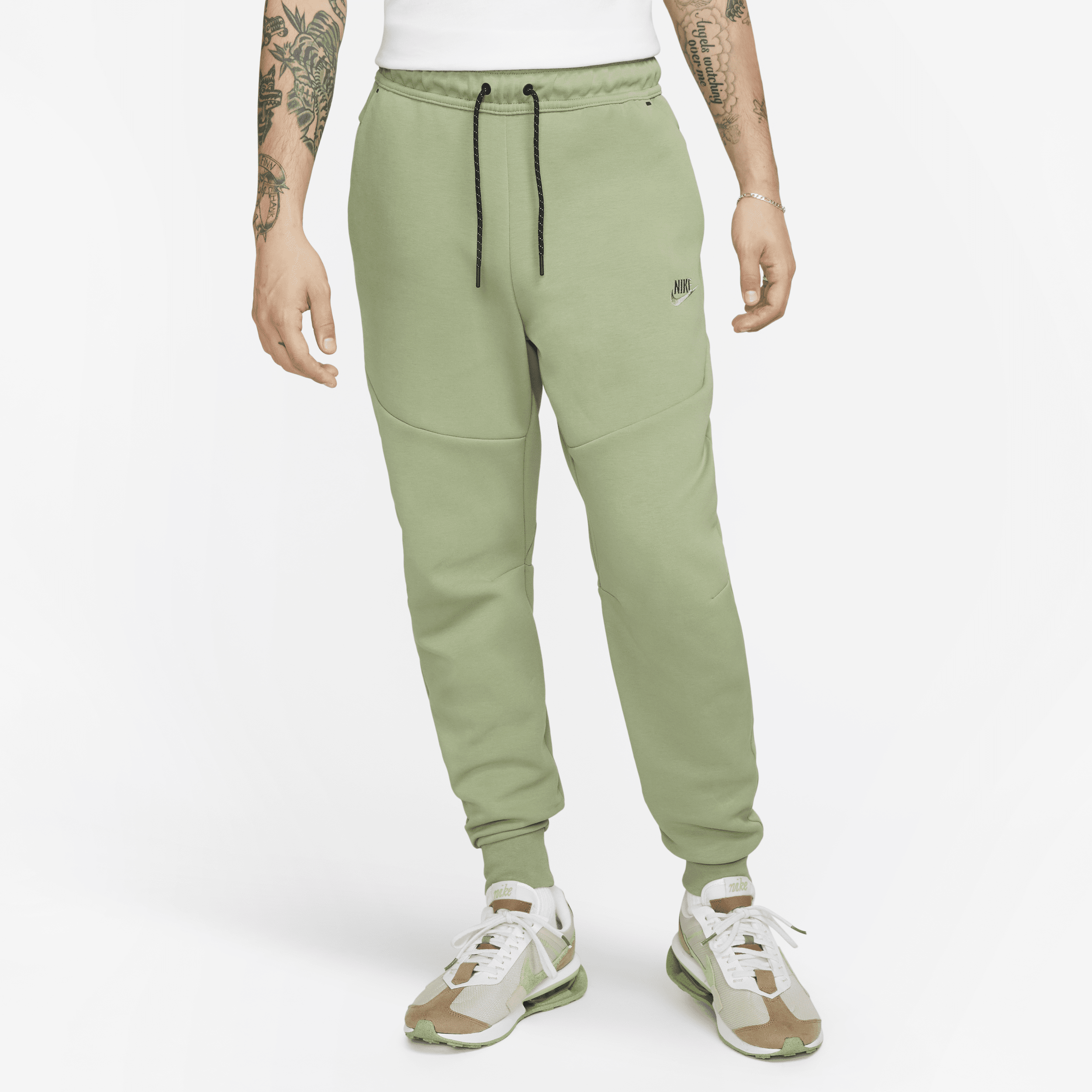 Nike tech fleece outlet joggers olive
