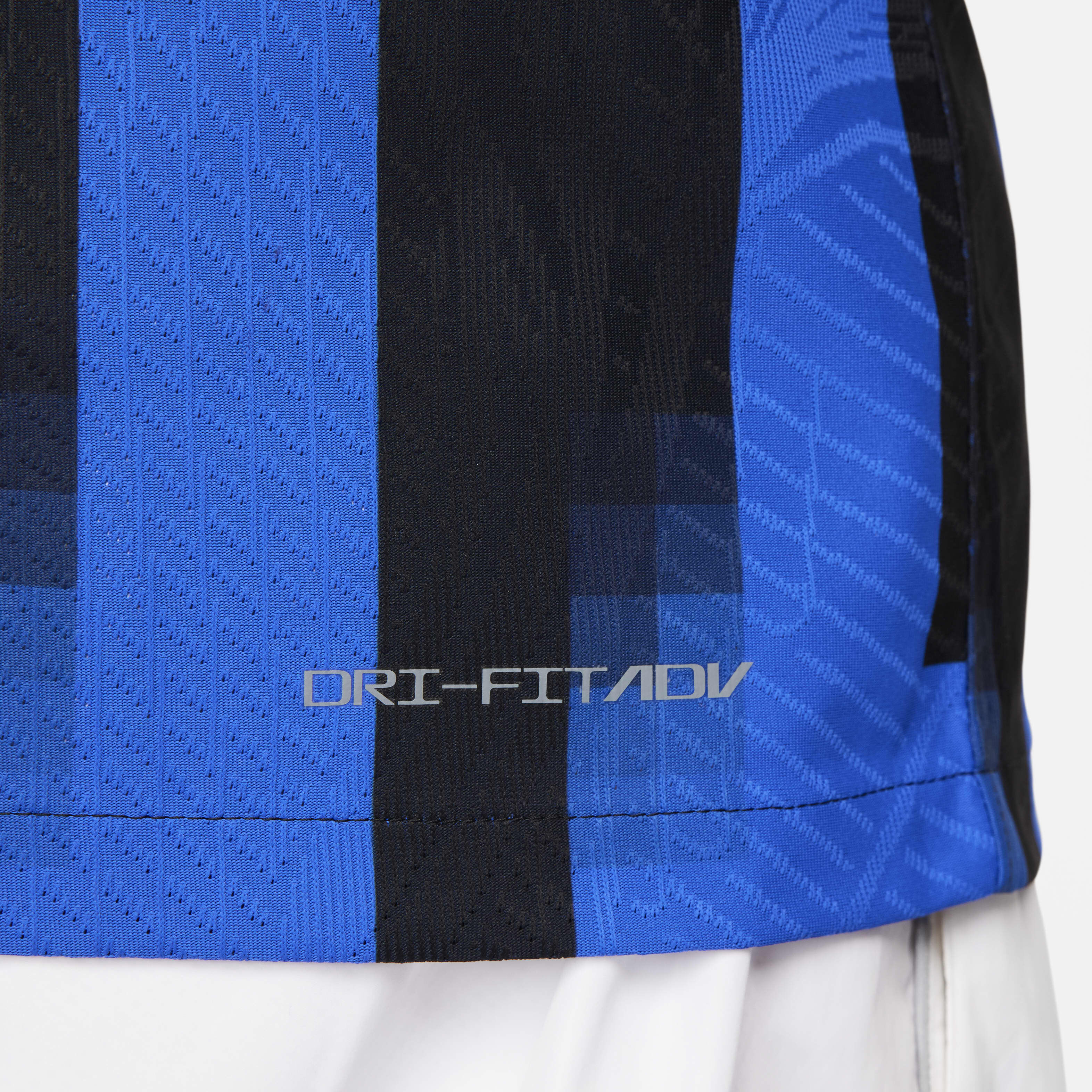 إنتر ميلان 2023/24 ماتش الأساسي image number 7