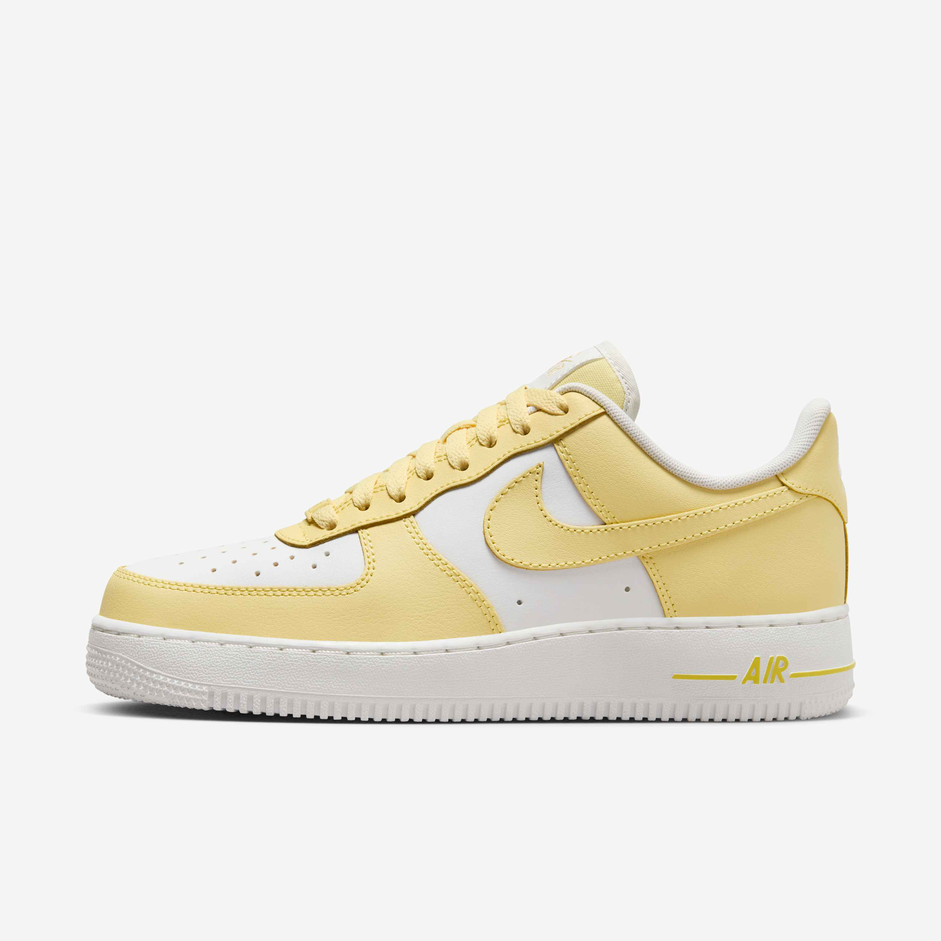 Nike Air Force 1 '07 image number 0