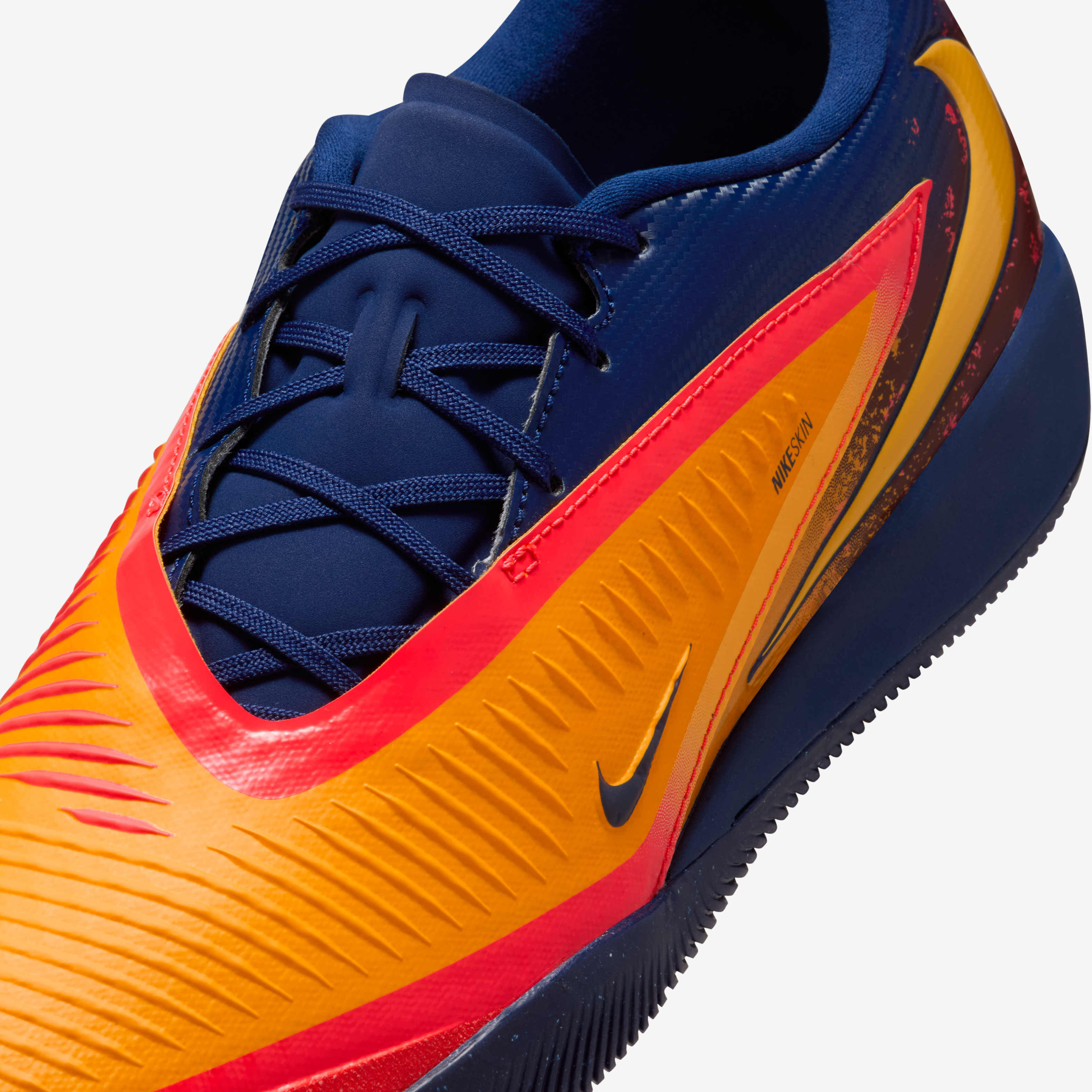 Nike Phantom 6 Low Academy 'Erling Haaland' image number 6